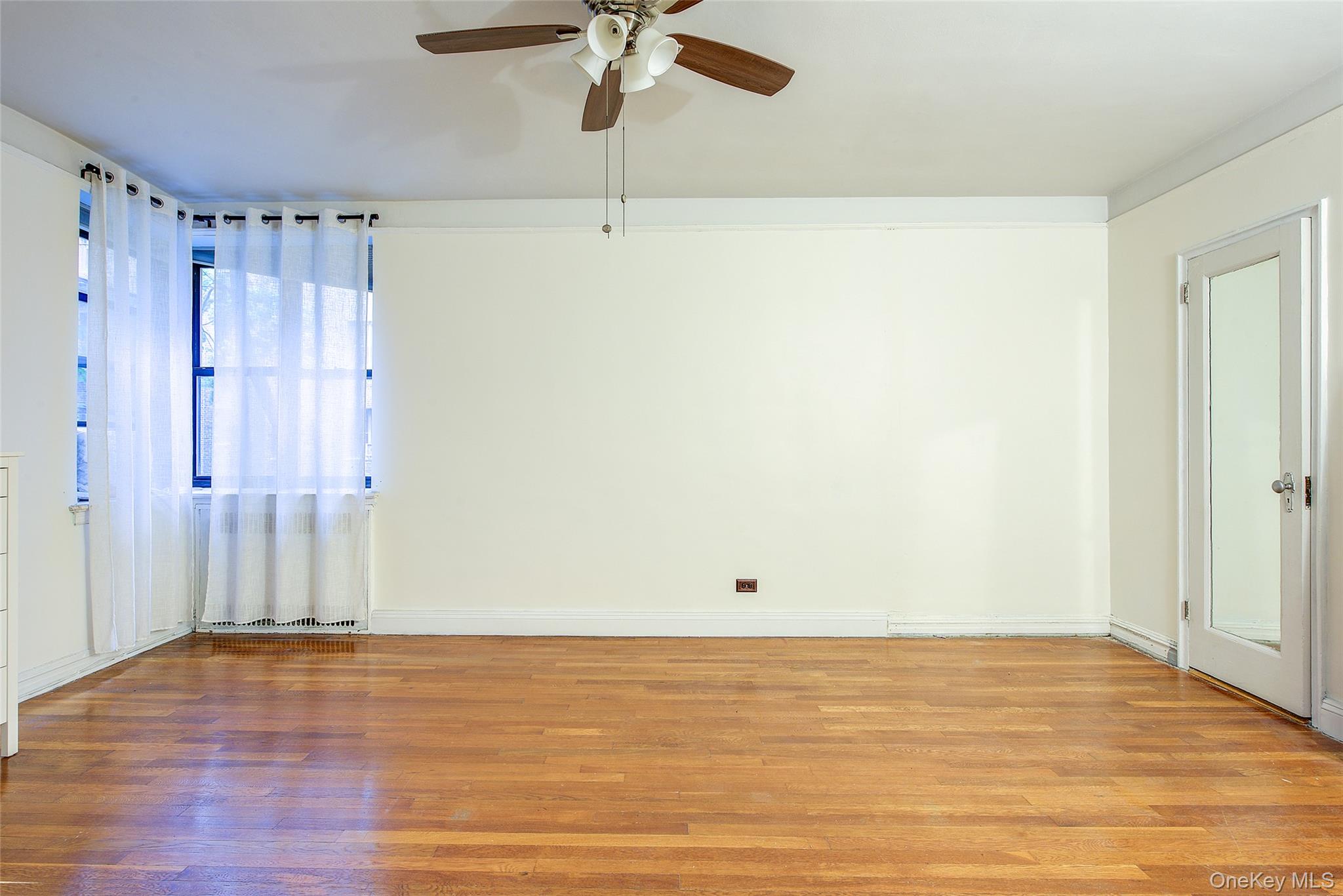 69-10 Yellowstone Boulevard, Unit 207 photo 25