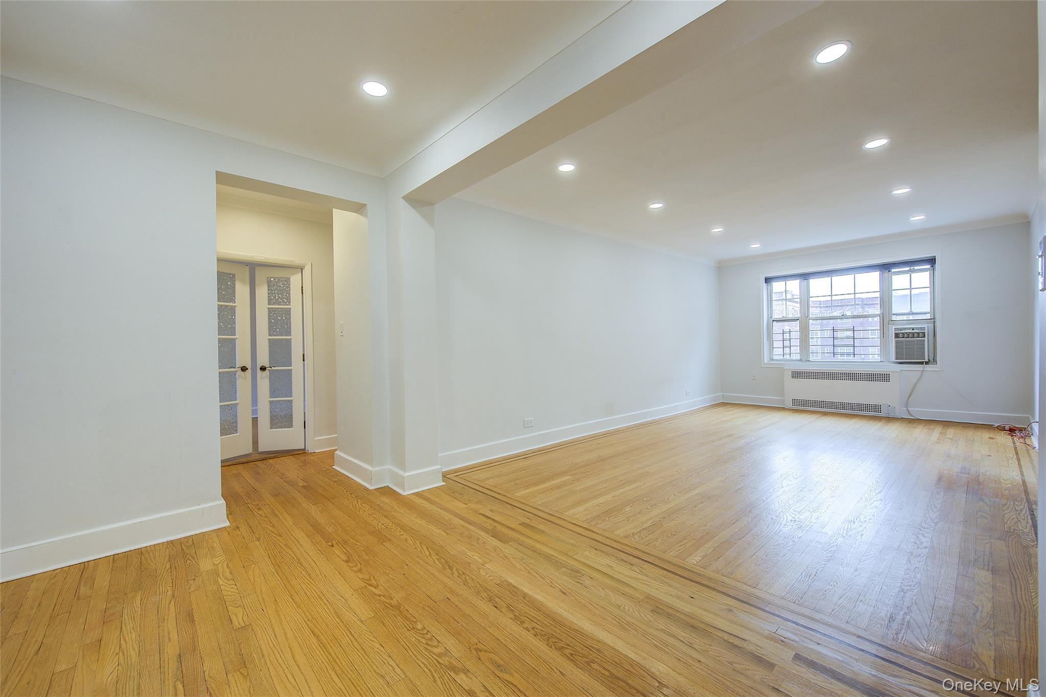 76-35 113th Street, Unit 6F photo 12