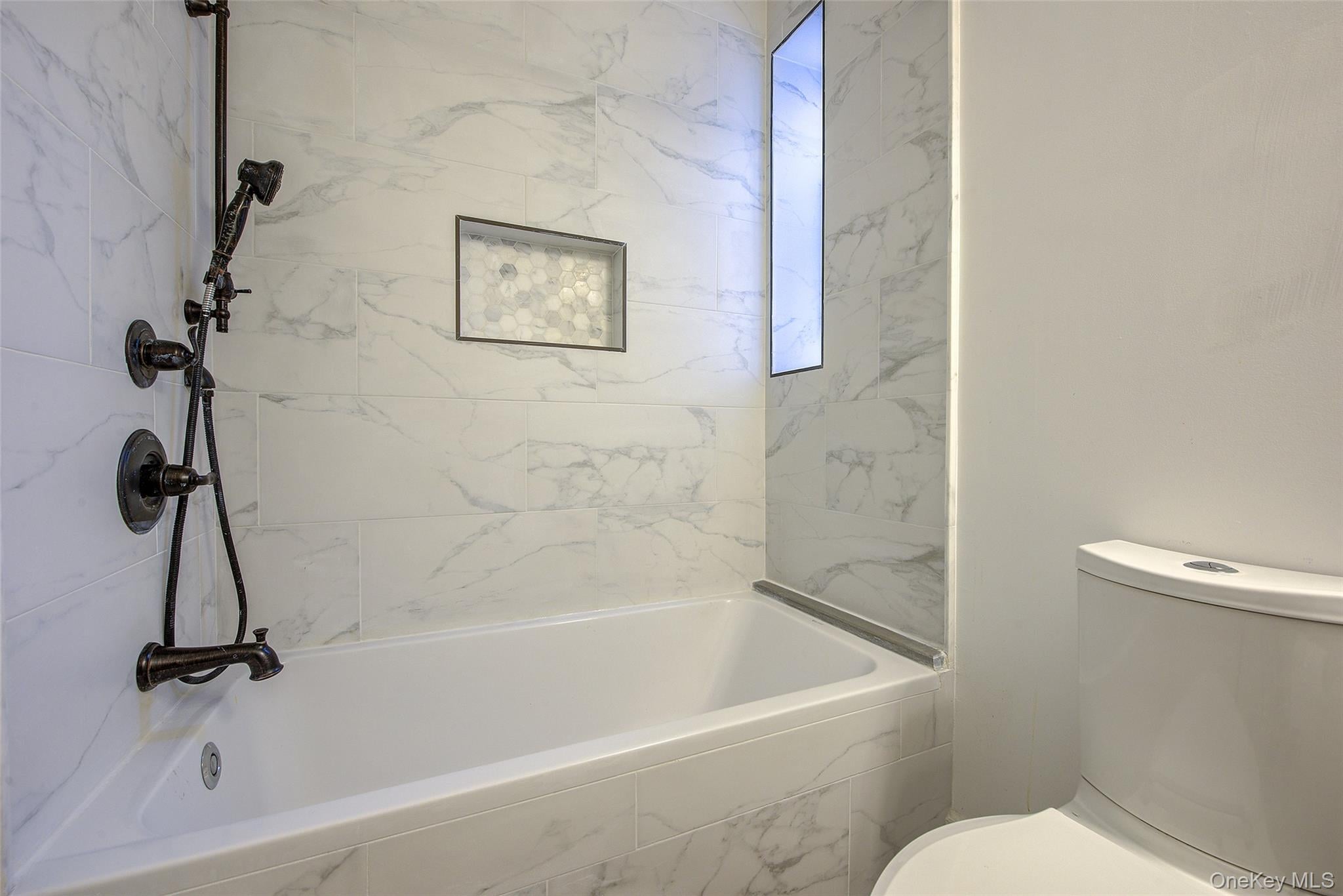 76-35 113th Street, Unit 6F photo 24