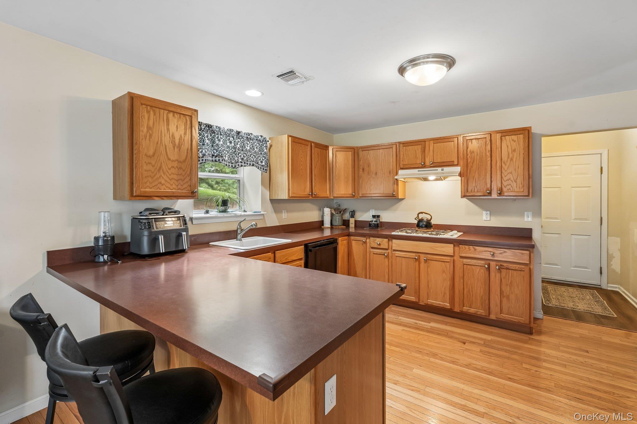 32 Maiden Lane – For Sale photo 23