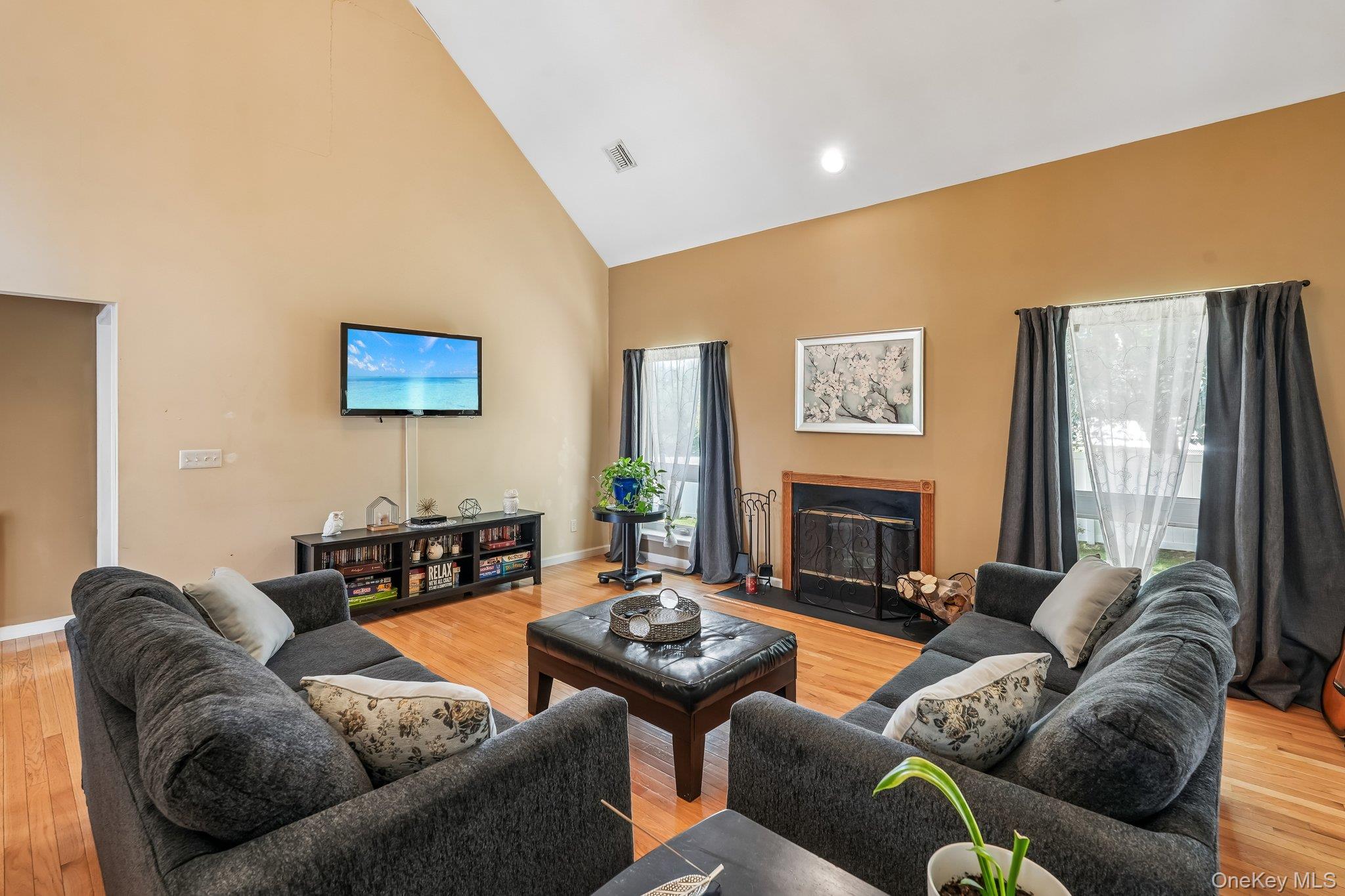 32 Maiden Lane – For Sale photo 14