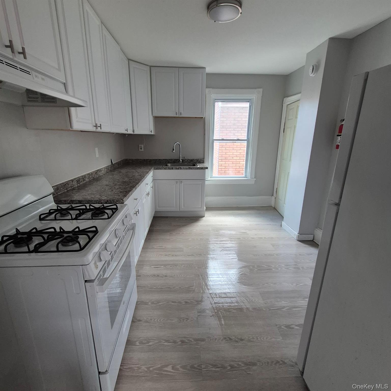 67A Greenkill Avenue, Unit 2 photo 3