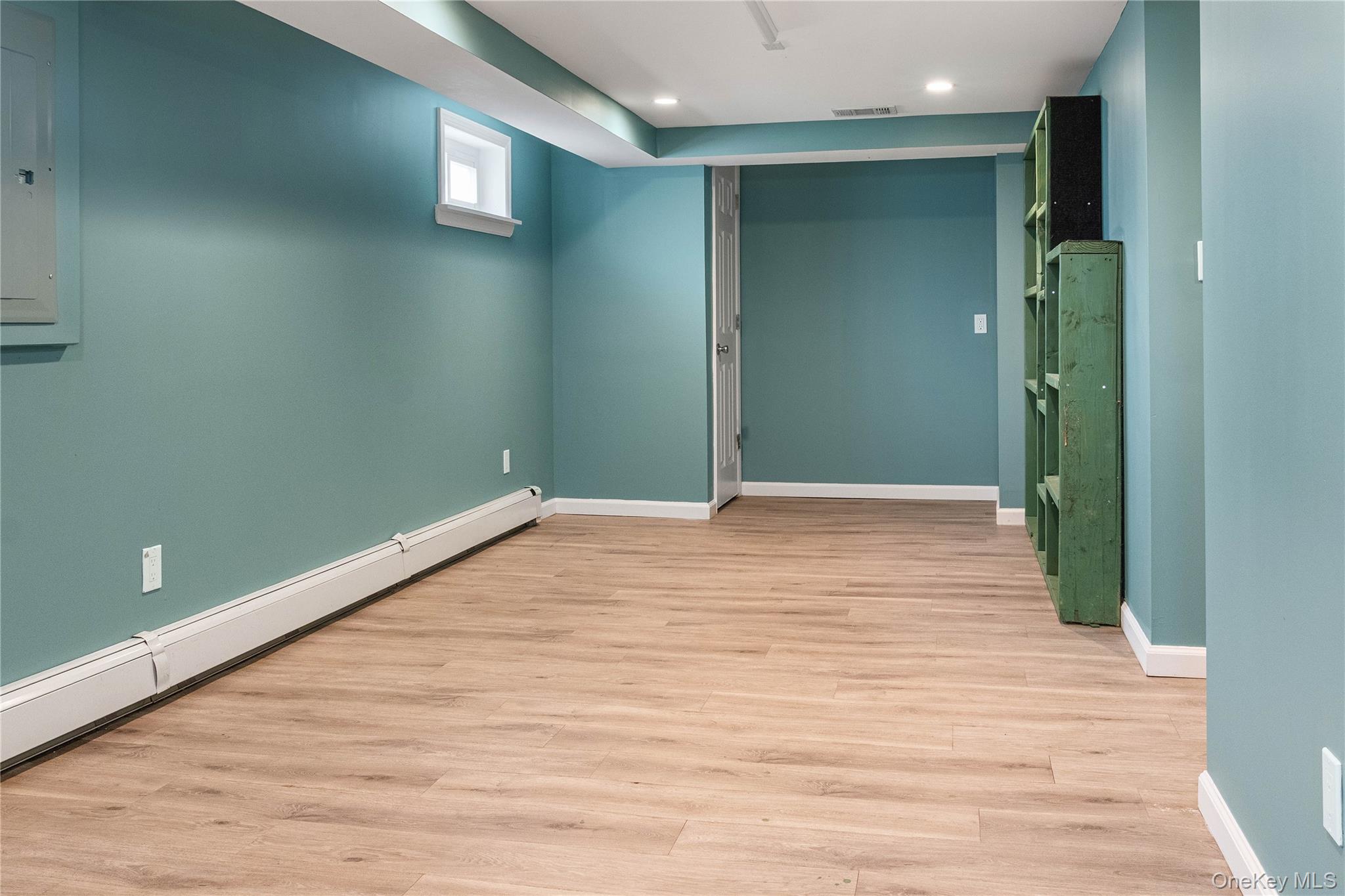 75 Linden Boulevard – For Sale photo 23