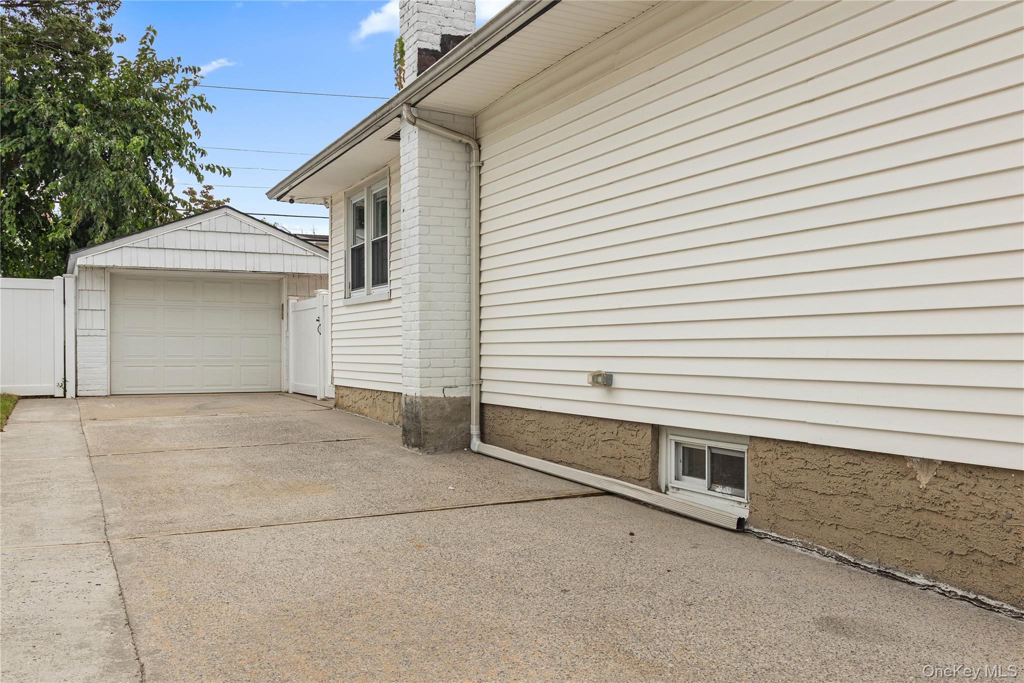 75 Linden Boulevard – For Sale photo 32