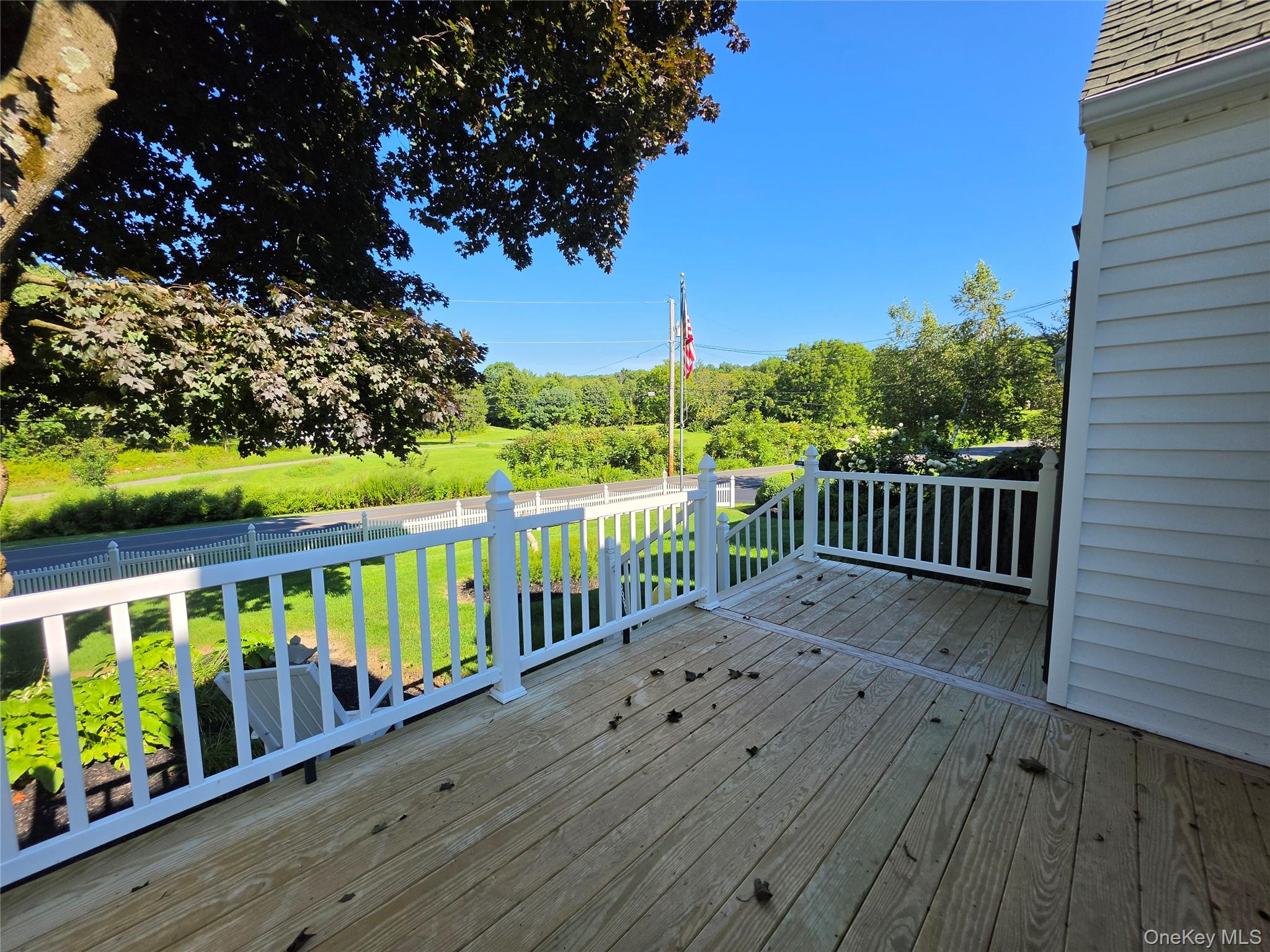 499 East Road – For Rent photo 2