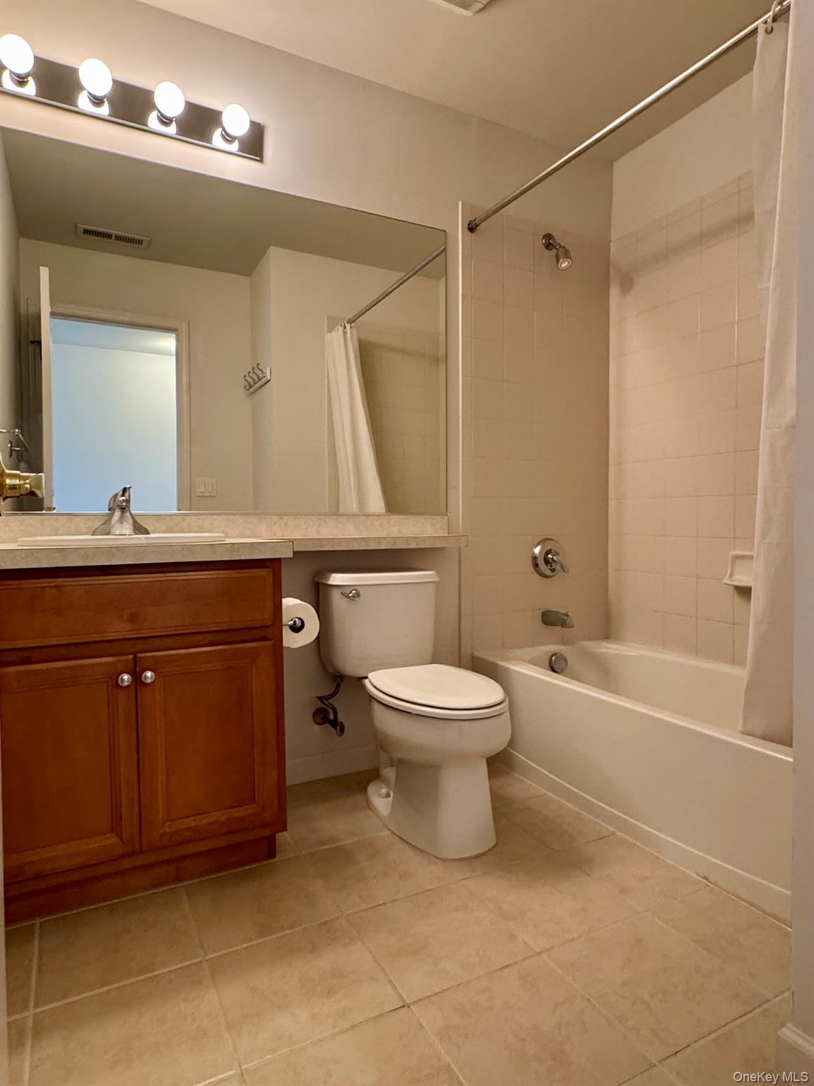 19 Putters Way, Unit 10 photo 25