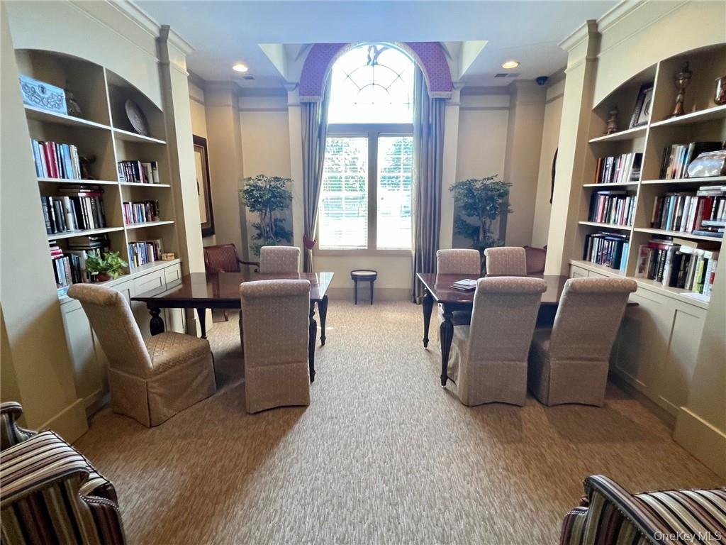 19 Putters Way, Unit 10 photo 30