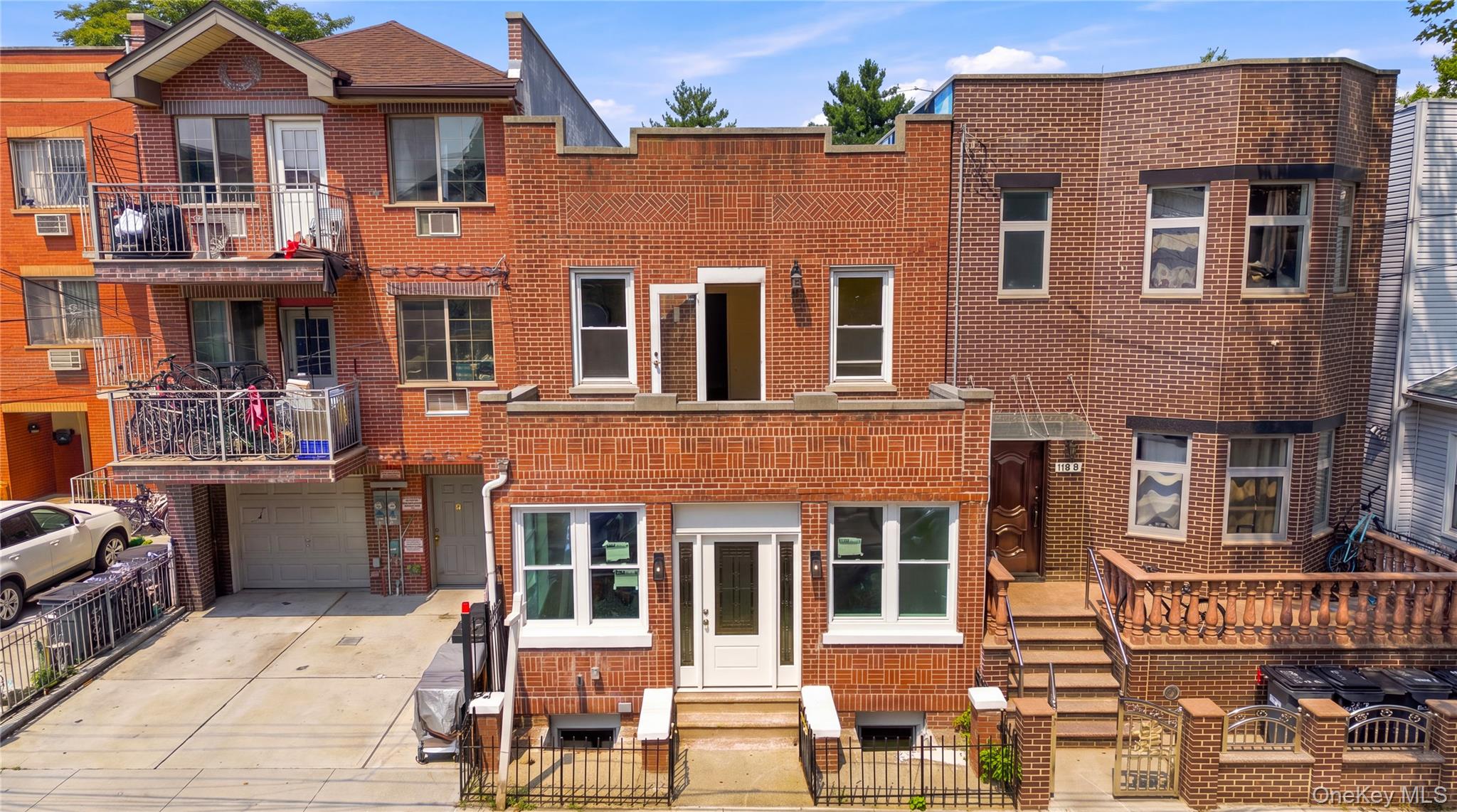 10817 35th Avenue – For Sale