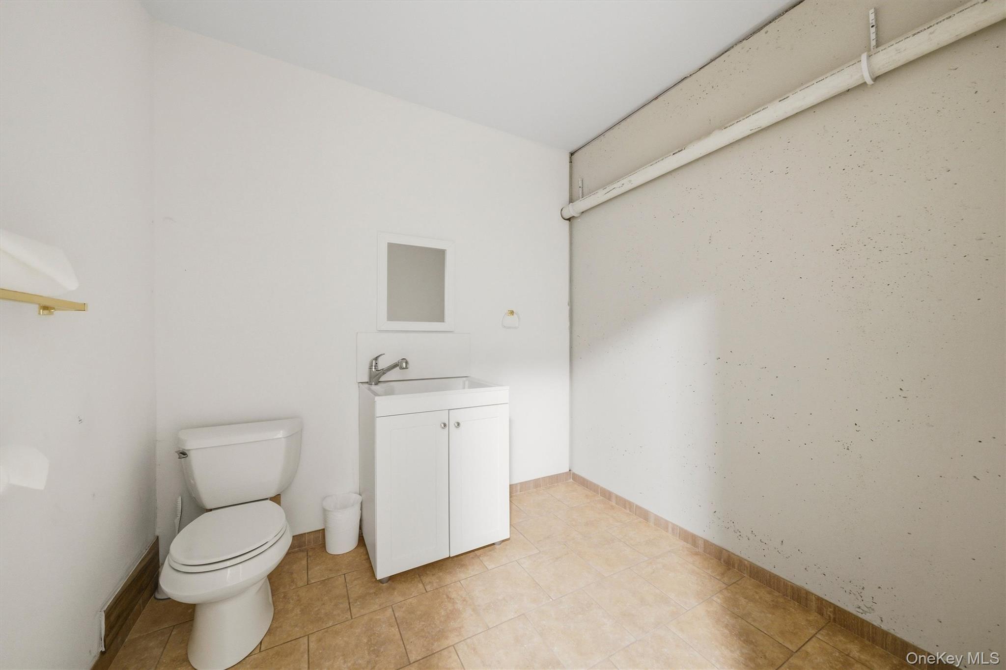 13 Spruce Lane – For Sale photo 24