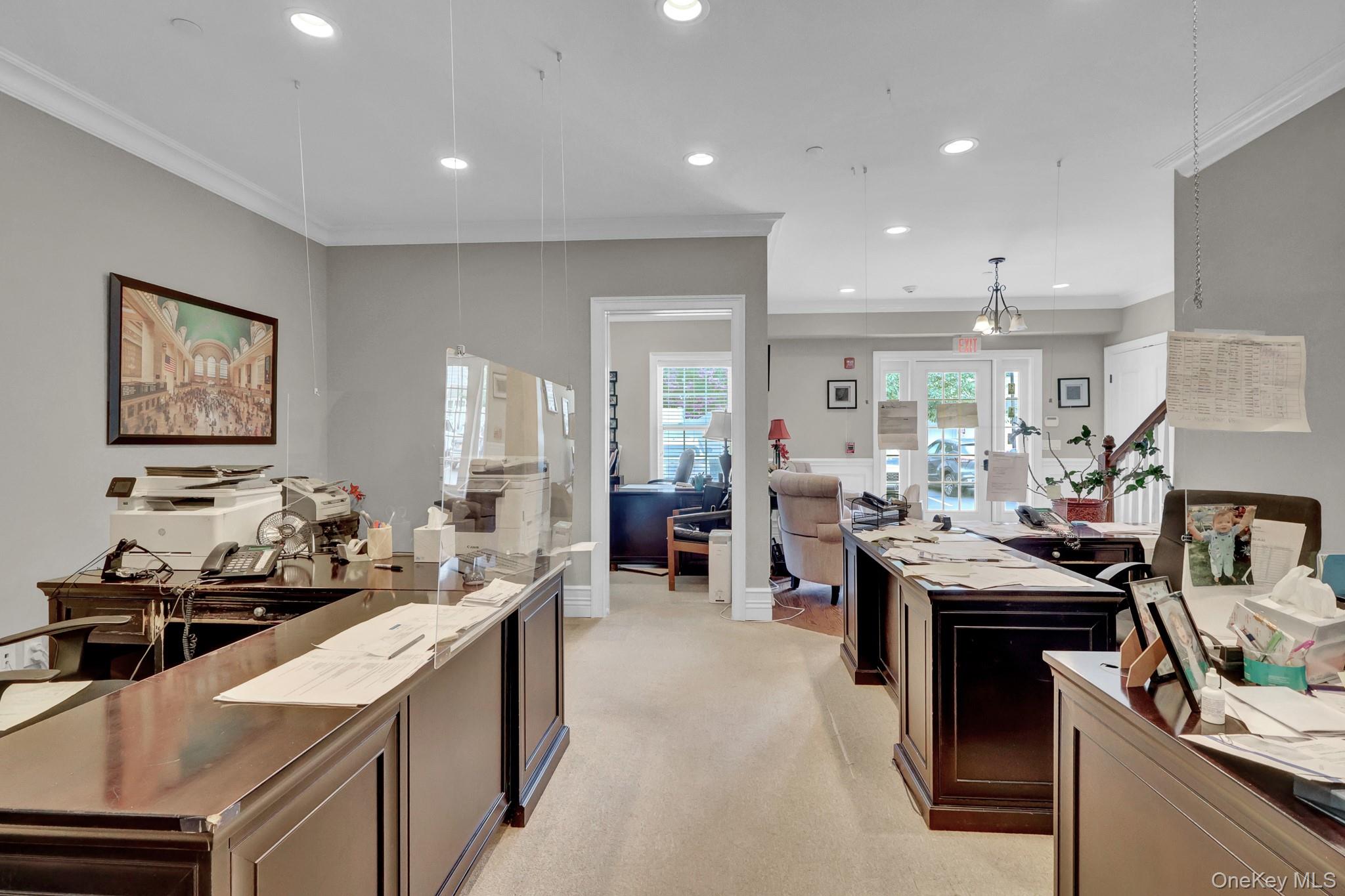 907 Main Street – For Rent photo 8