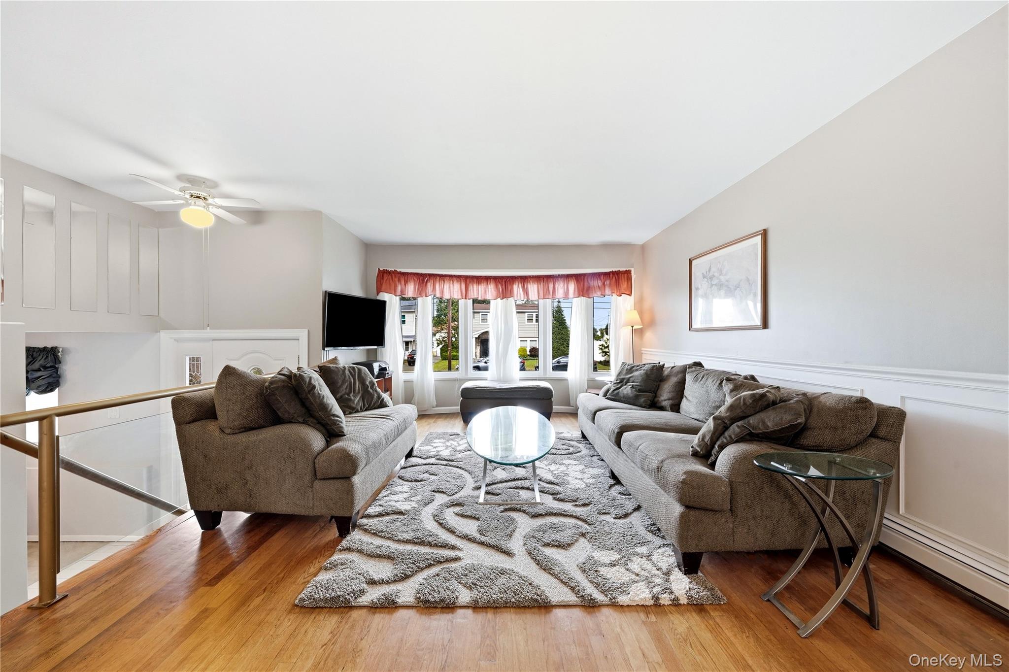245 Seaford Avenue – For Sale photo 6