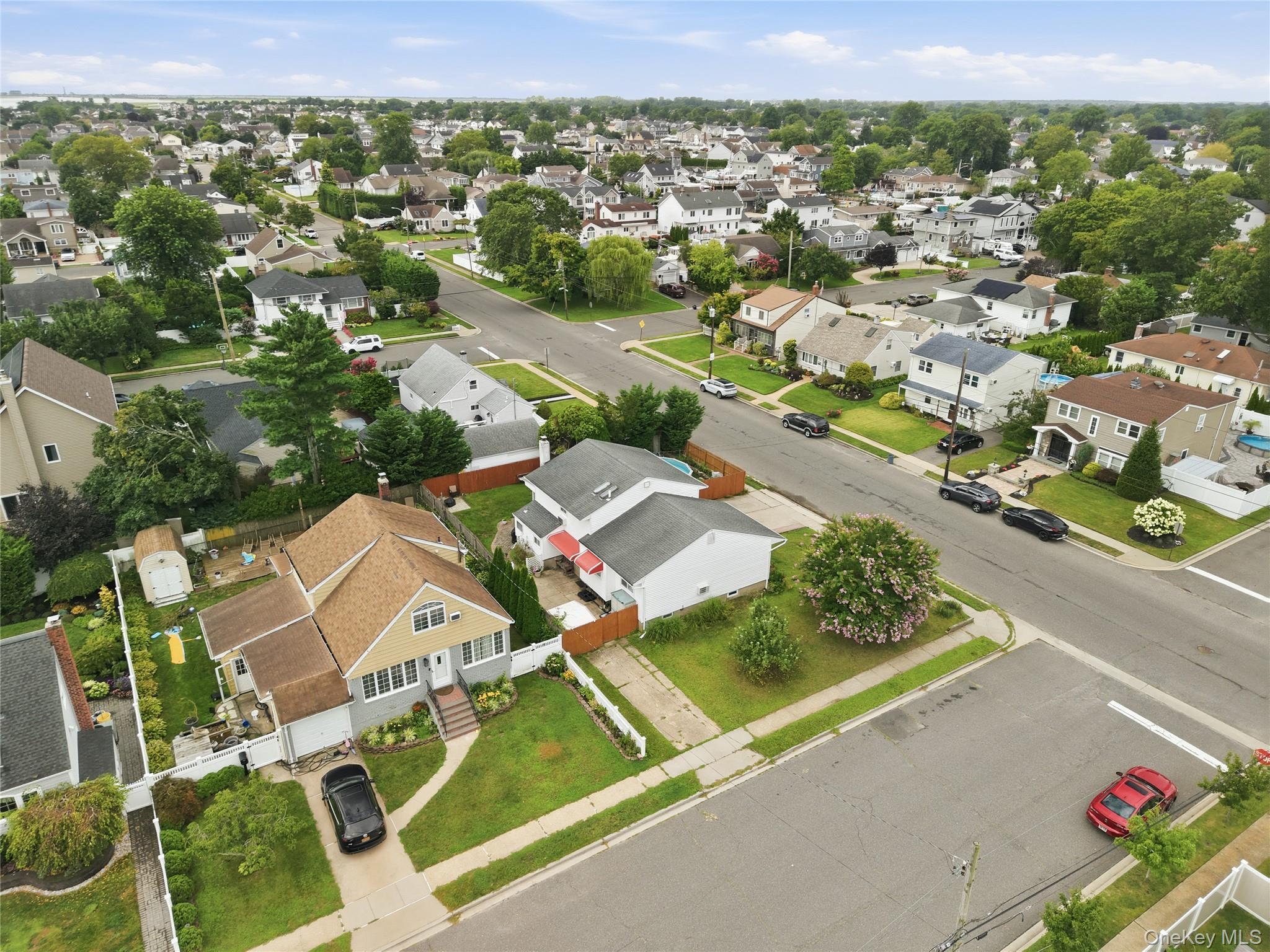 245 Seaford Avenue – For Sale photo 37
