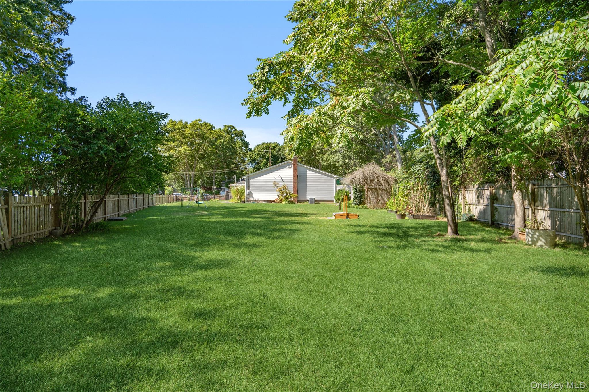 15 Parkwood Drive – For Sale photo 36