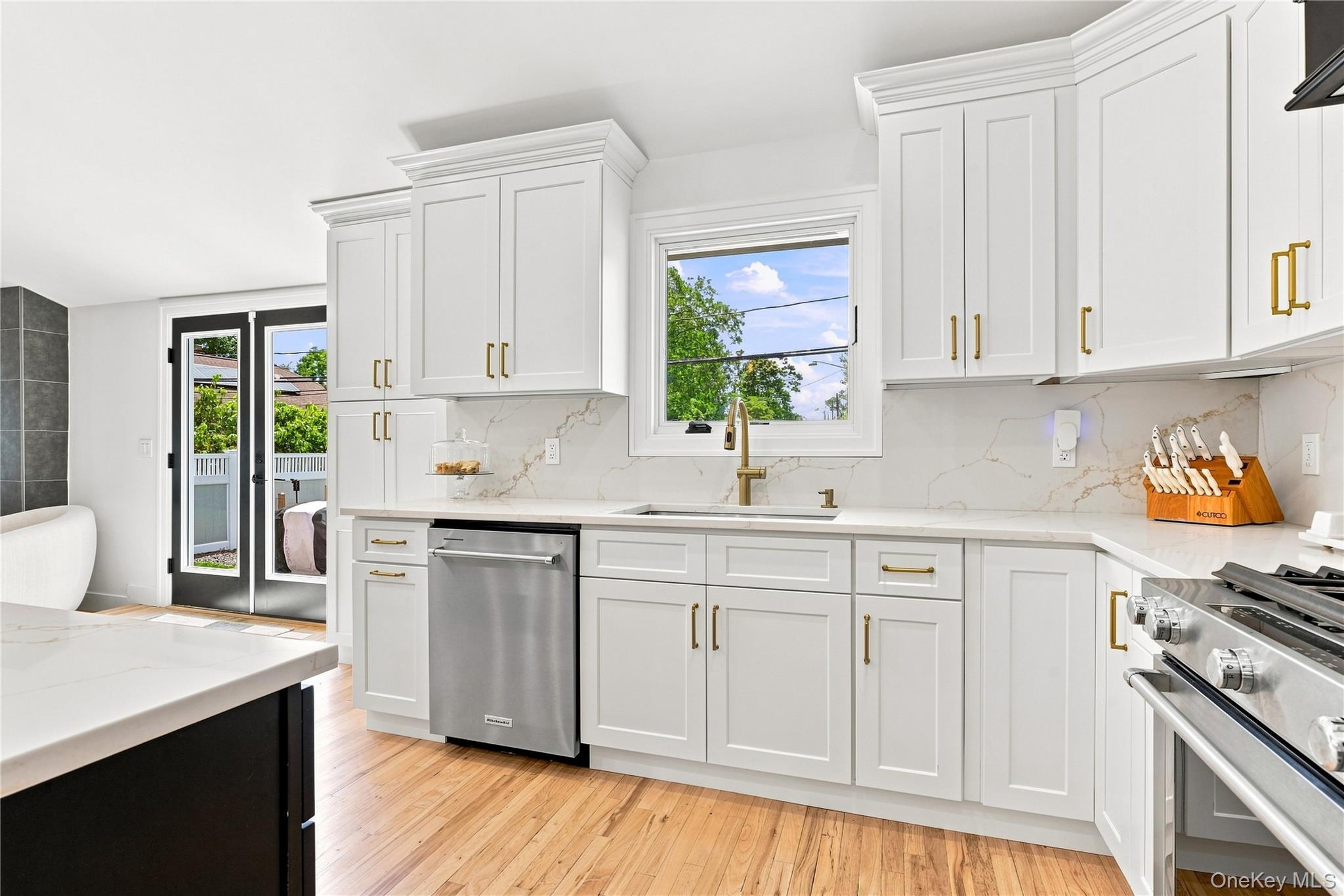 24 Alma Street – For Sale photo 6