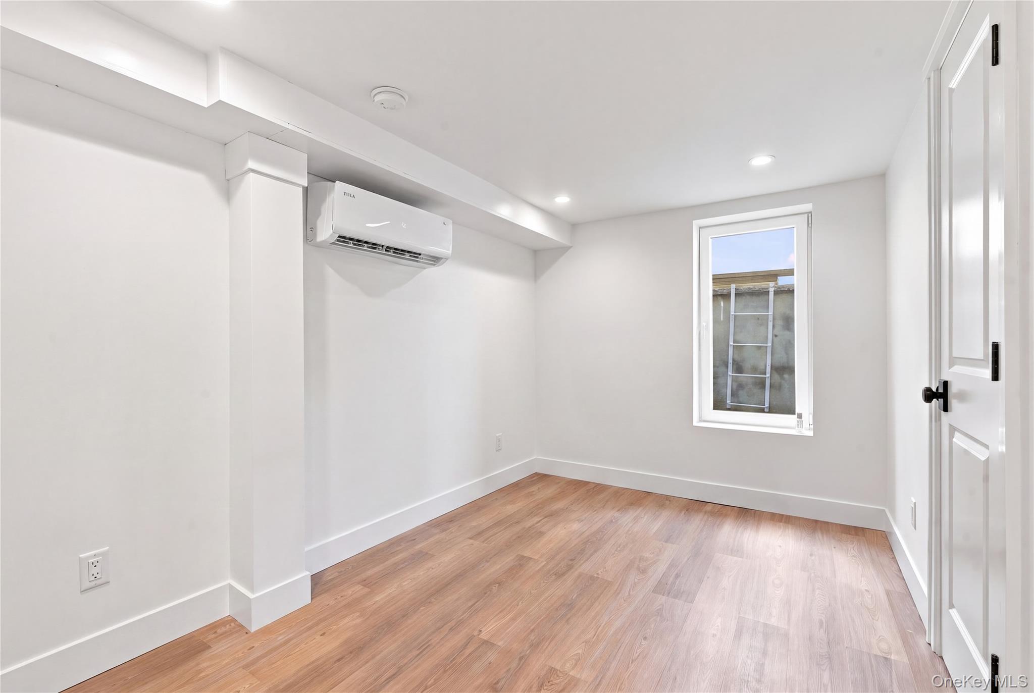 24 Alma Street – For Sale photo 29