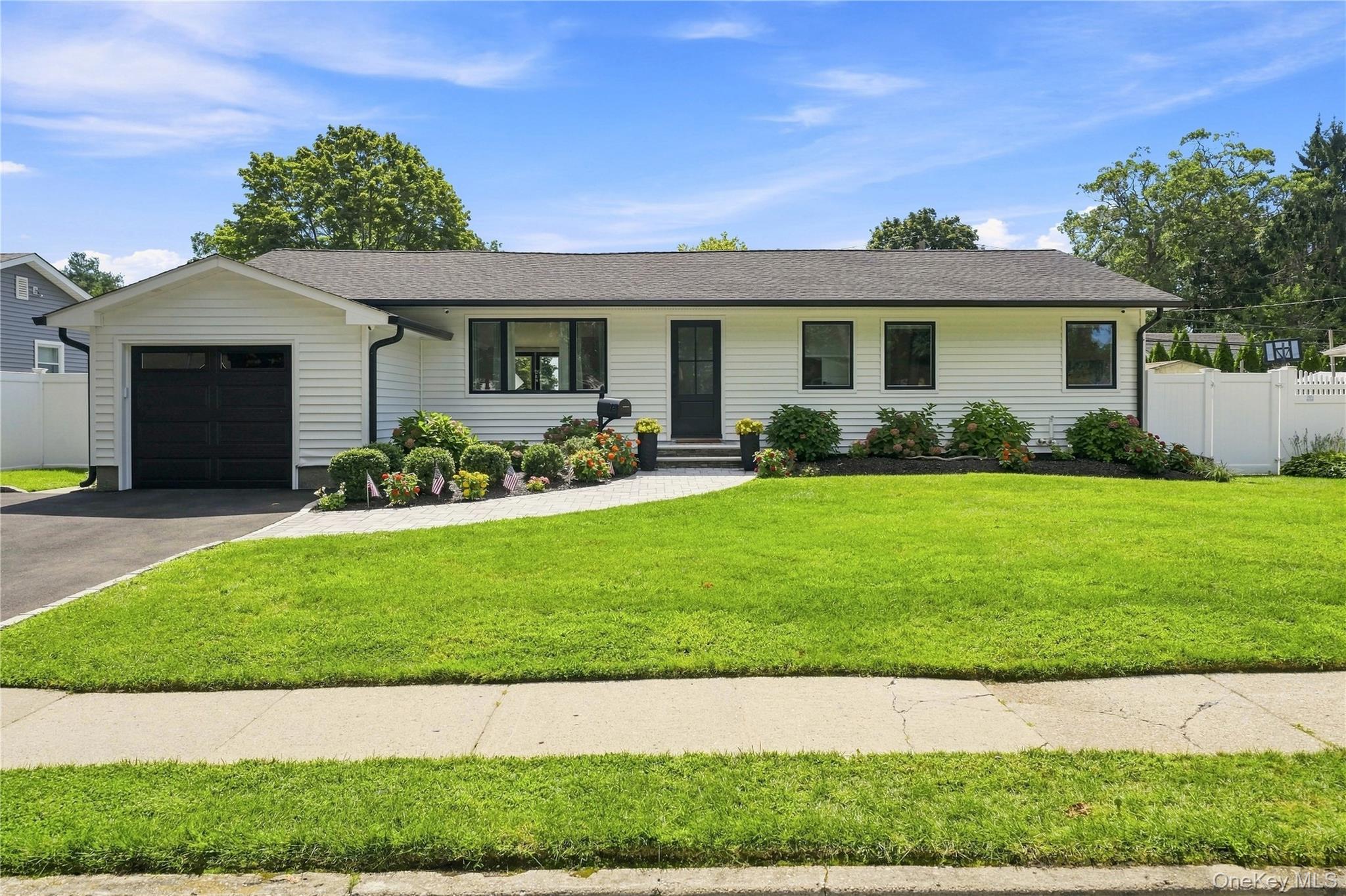 24 Alma Street – For Sale