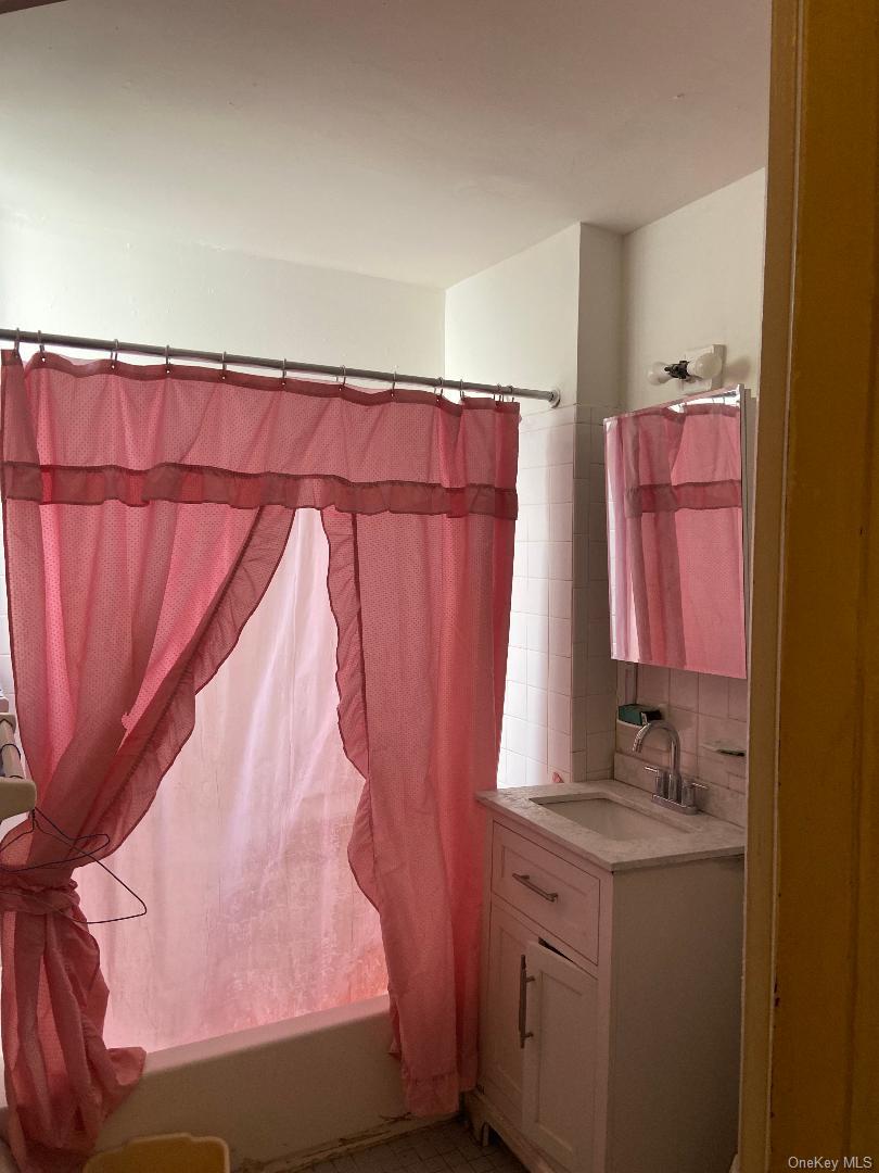478 Bainbridge Street, Unit 1A photo 5