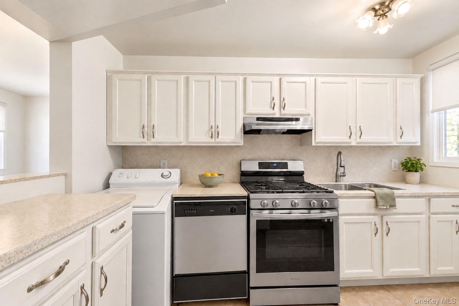 478 Bainbridge Street, Unit 1A photo 14