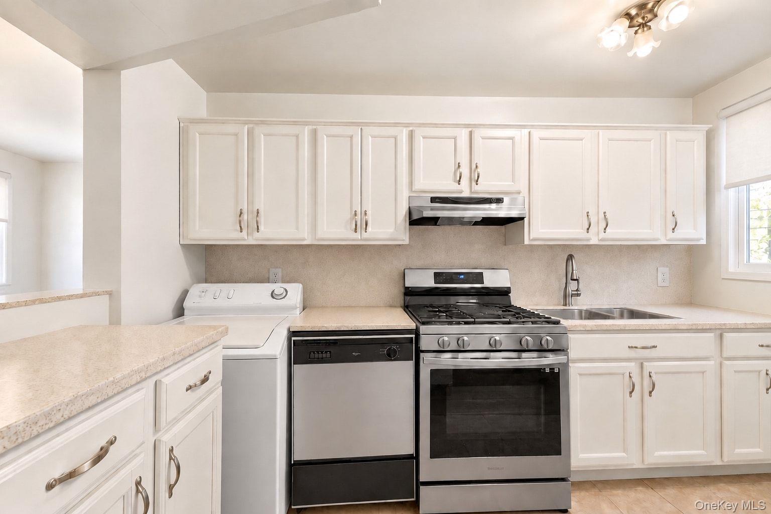 478 Bainbridge Street, Unit 1A photo 13