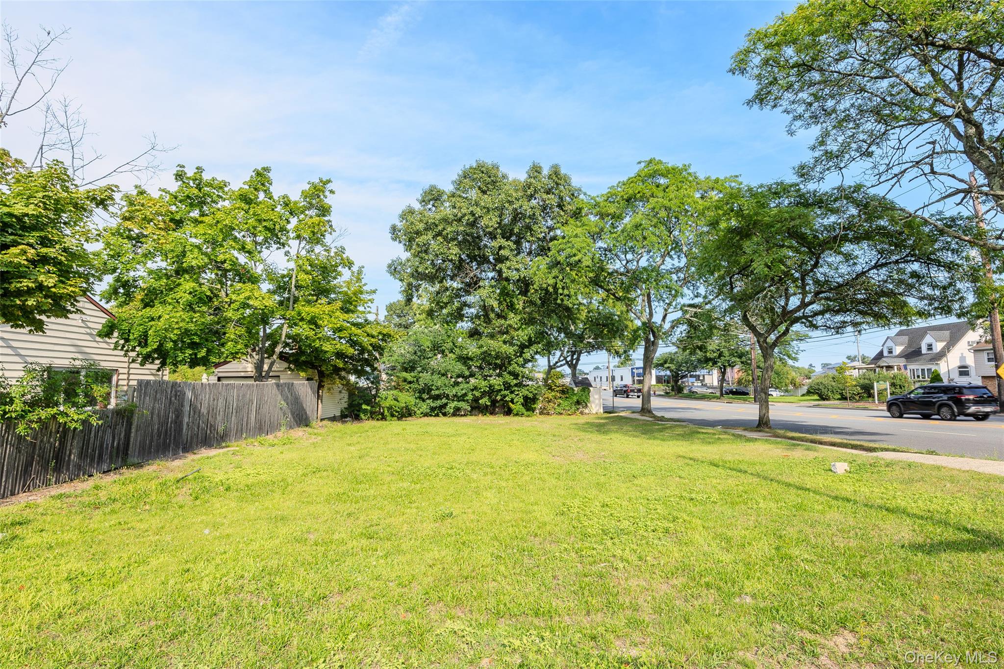 3247 Brower Avenue – For Sale photo 3