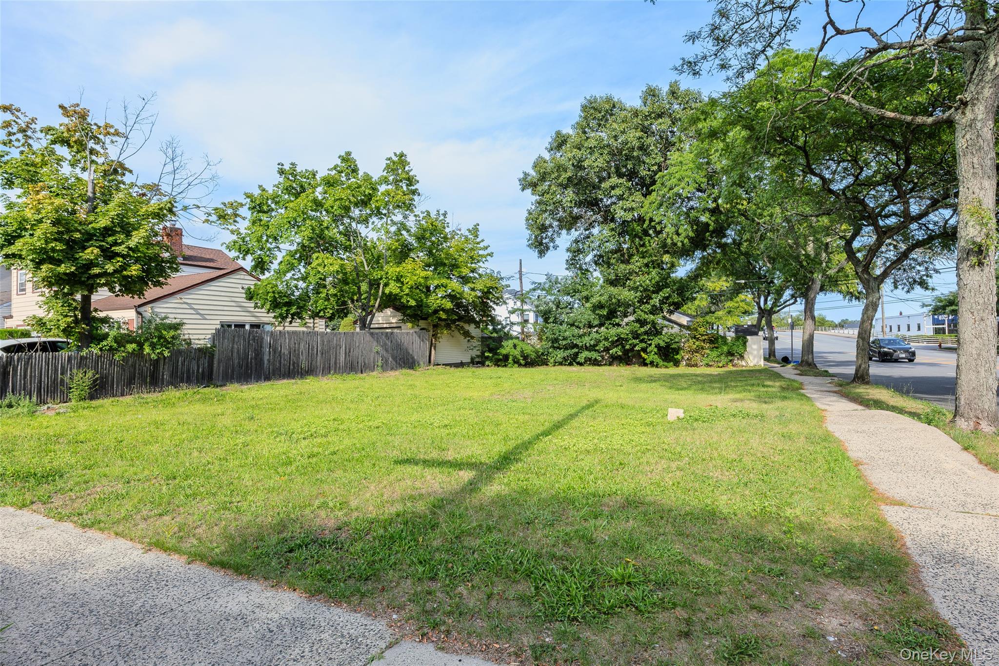 3247 Brower Avenue – For Sale