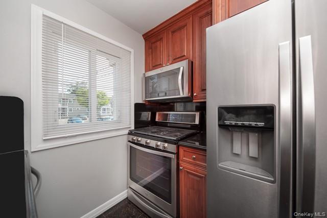 234 River Avenue, Unit 31 photo 3