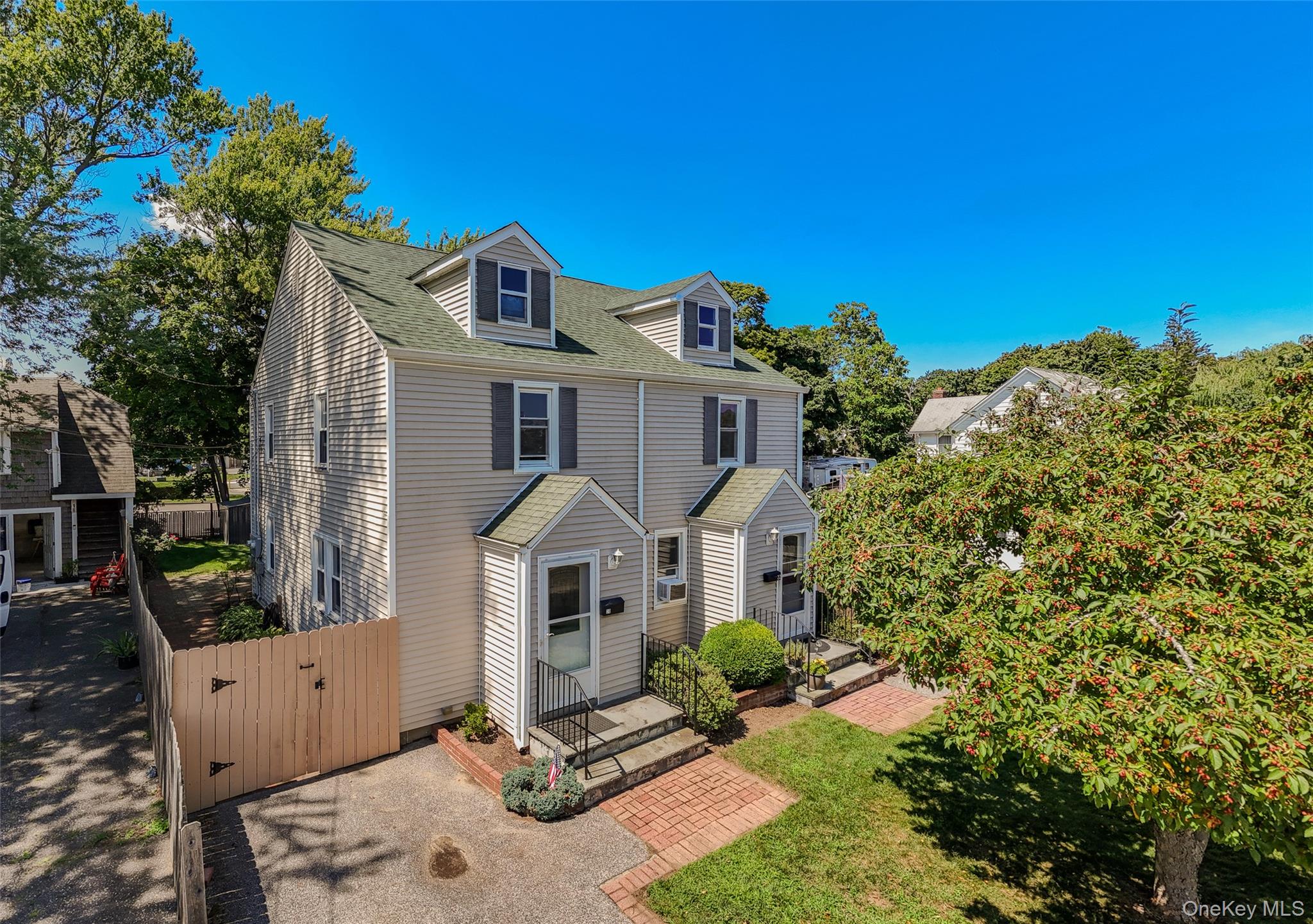 20-22 Henry Street – For Sale photo 2