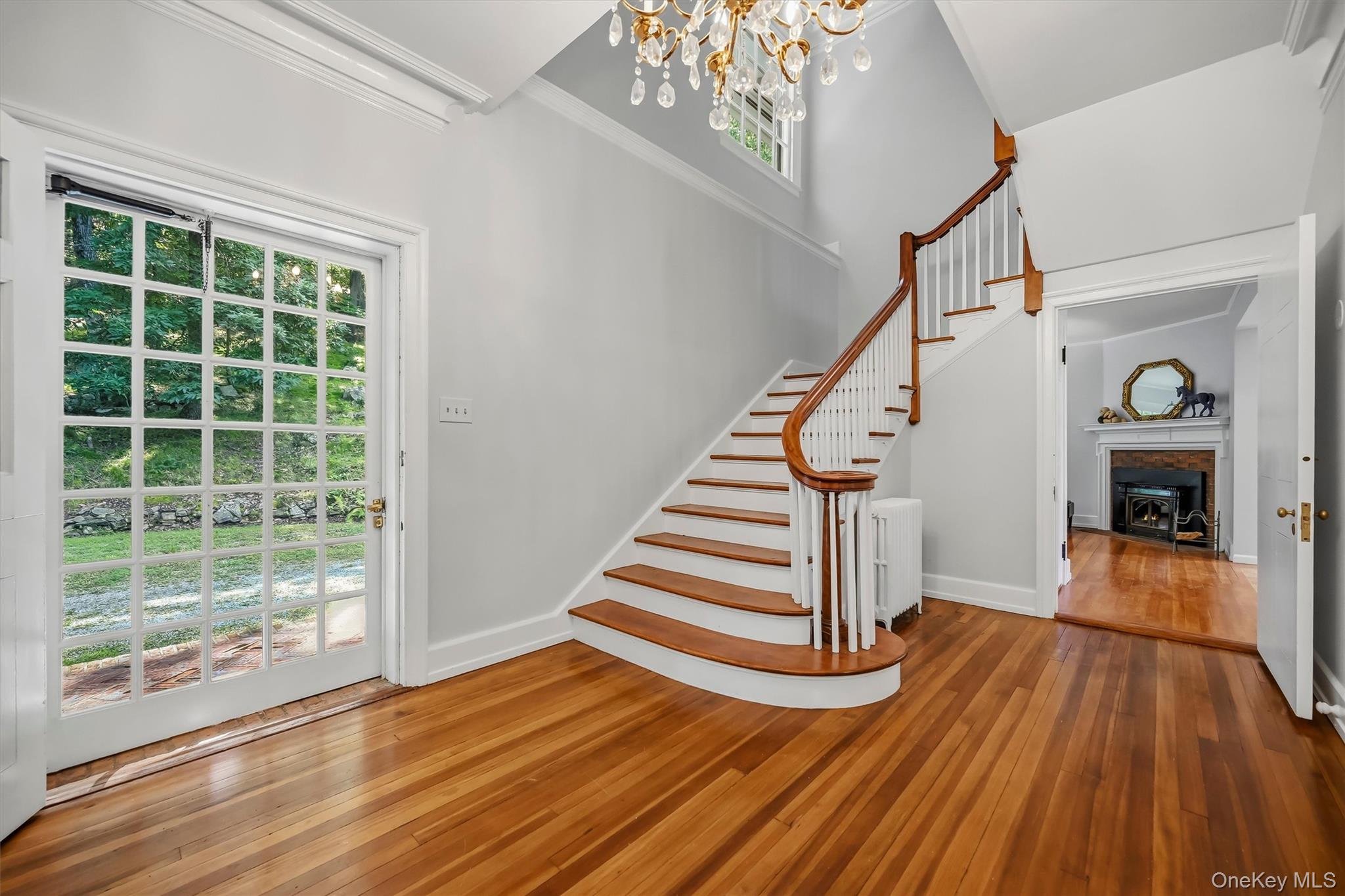 23 Maple Road – For Sale photo 3