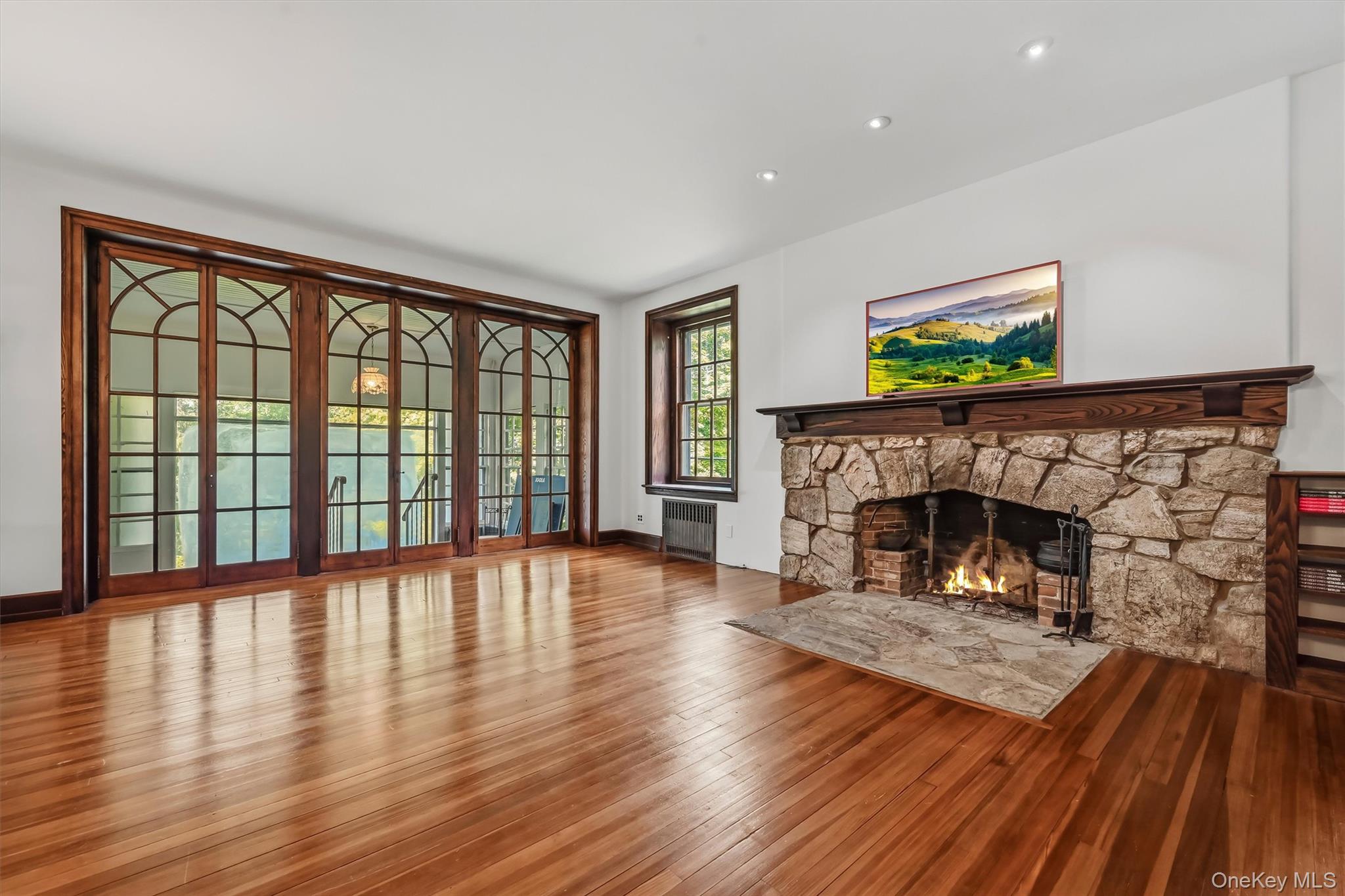23 Maple Road – For Sale photo 10