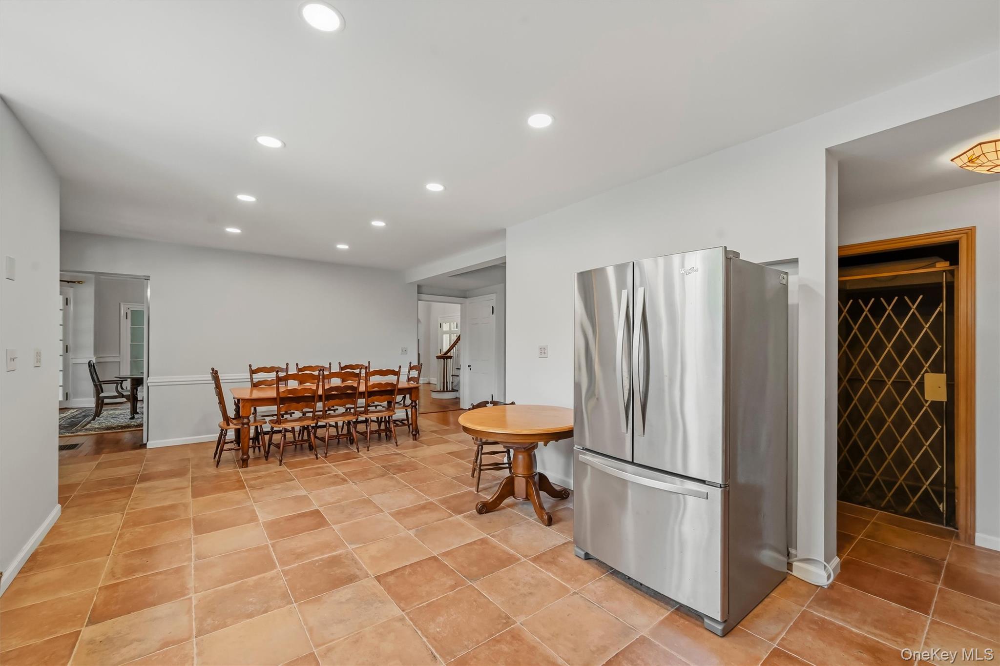 23 Maple Road – For Sale photo 15