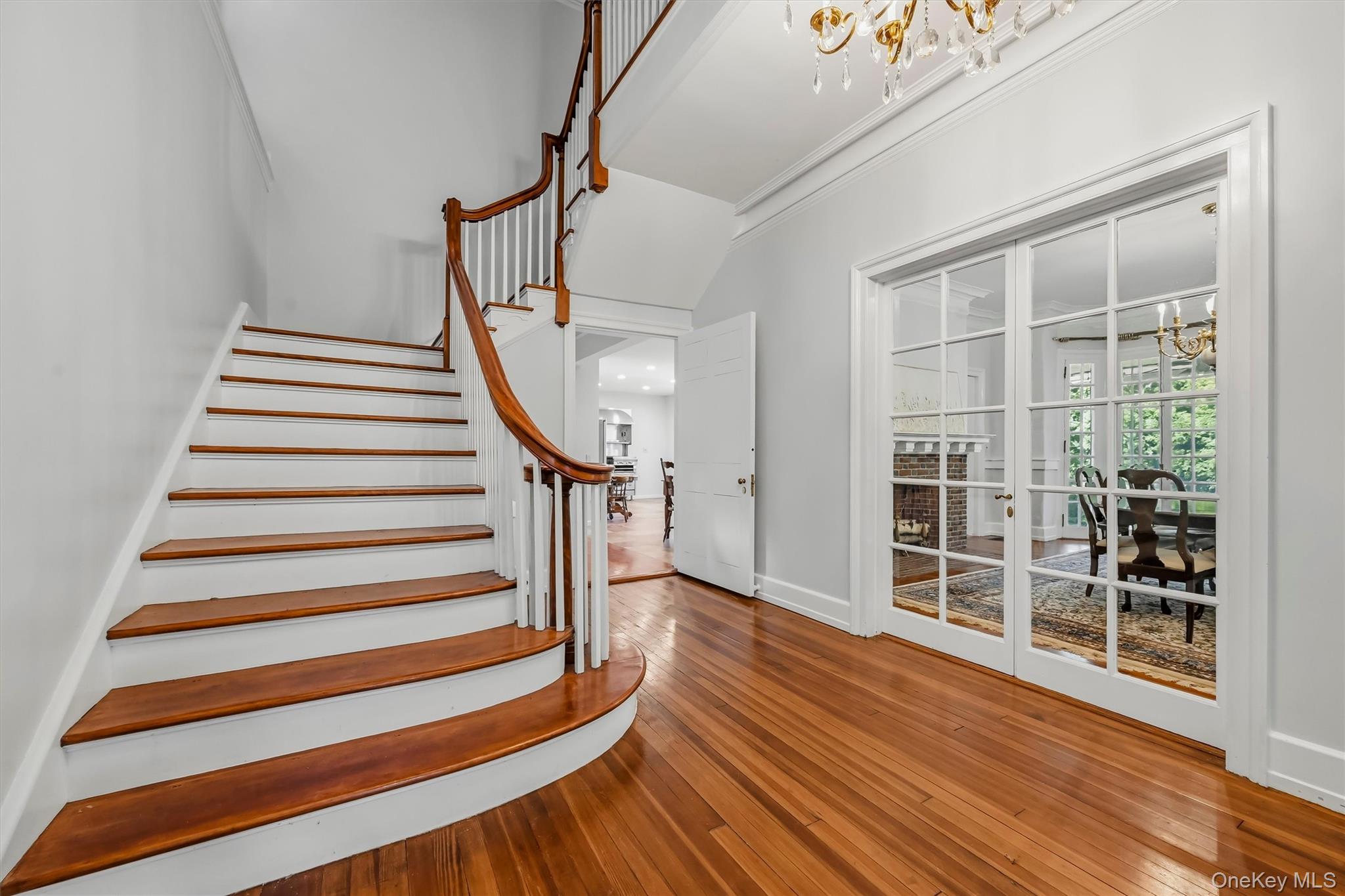 23 Maple Road – For Sale photo 5