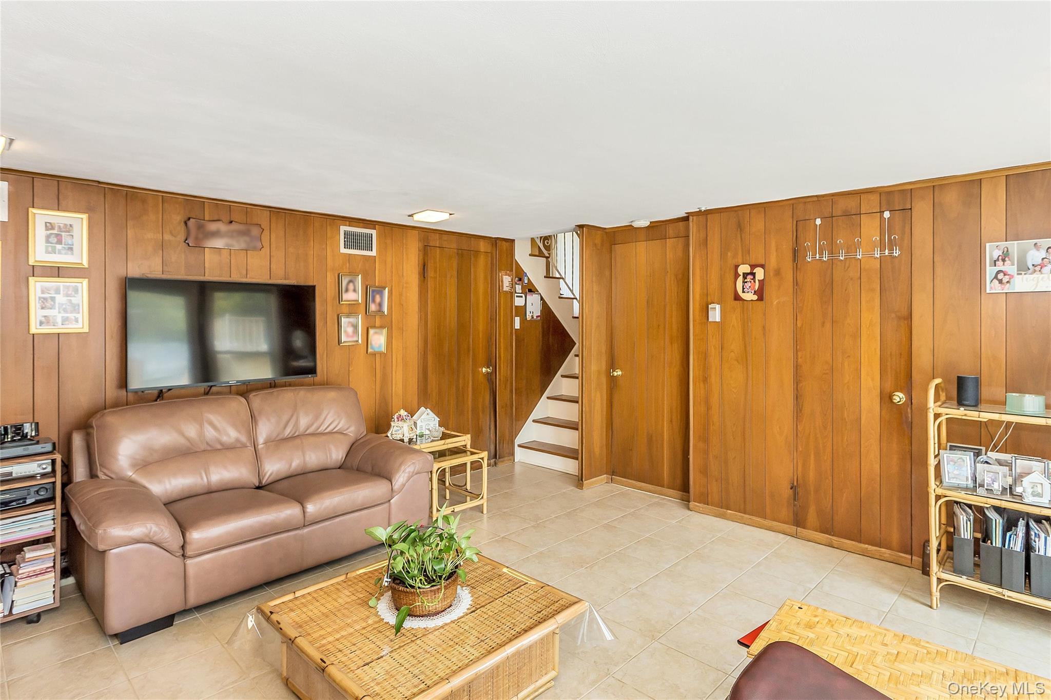 76 Robby Lane – For Rent photo 13