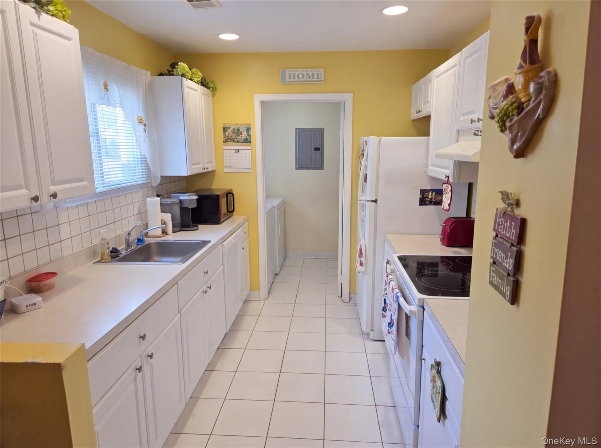 234 Springmeadow Drive, Unit K photo 7
