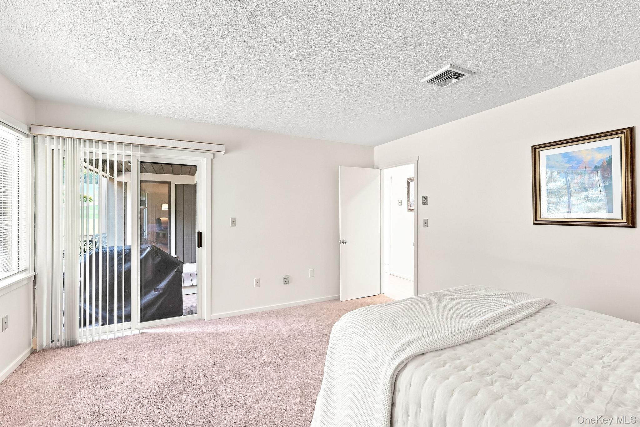 590 Heritage Hills Hills, Unit B photo 20