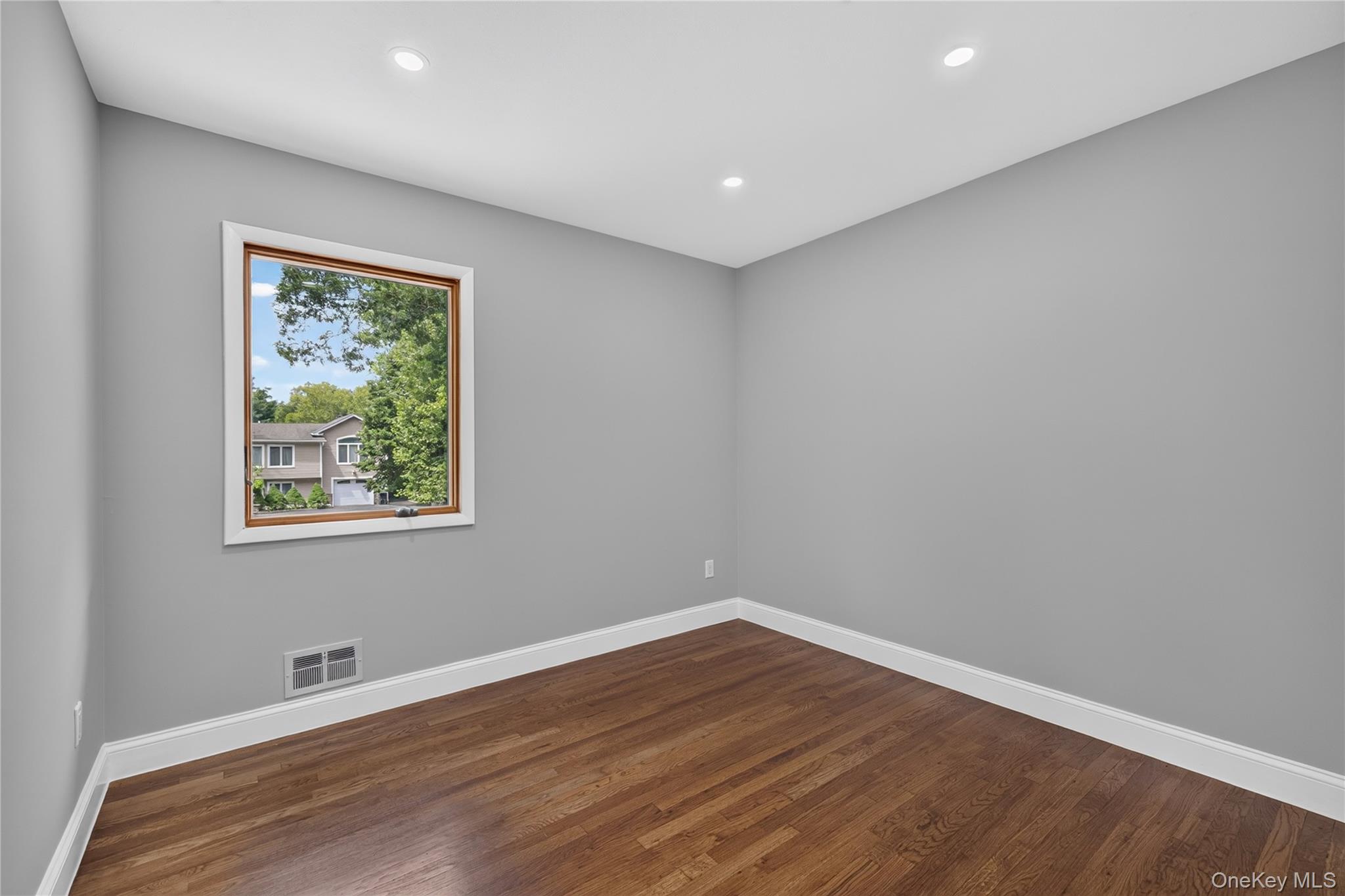 11 Penguin Lane – For Sale photo 18