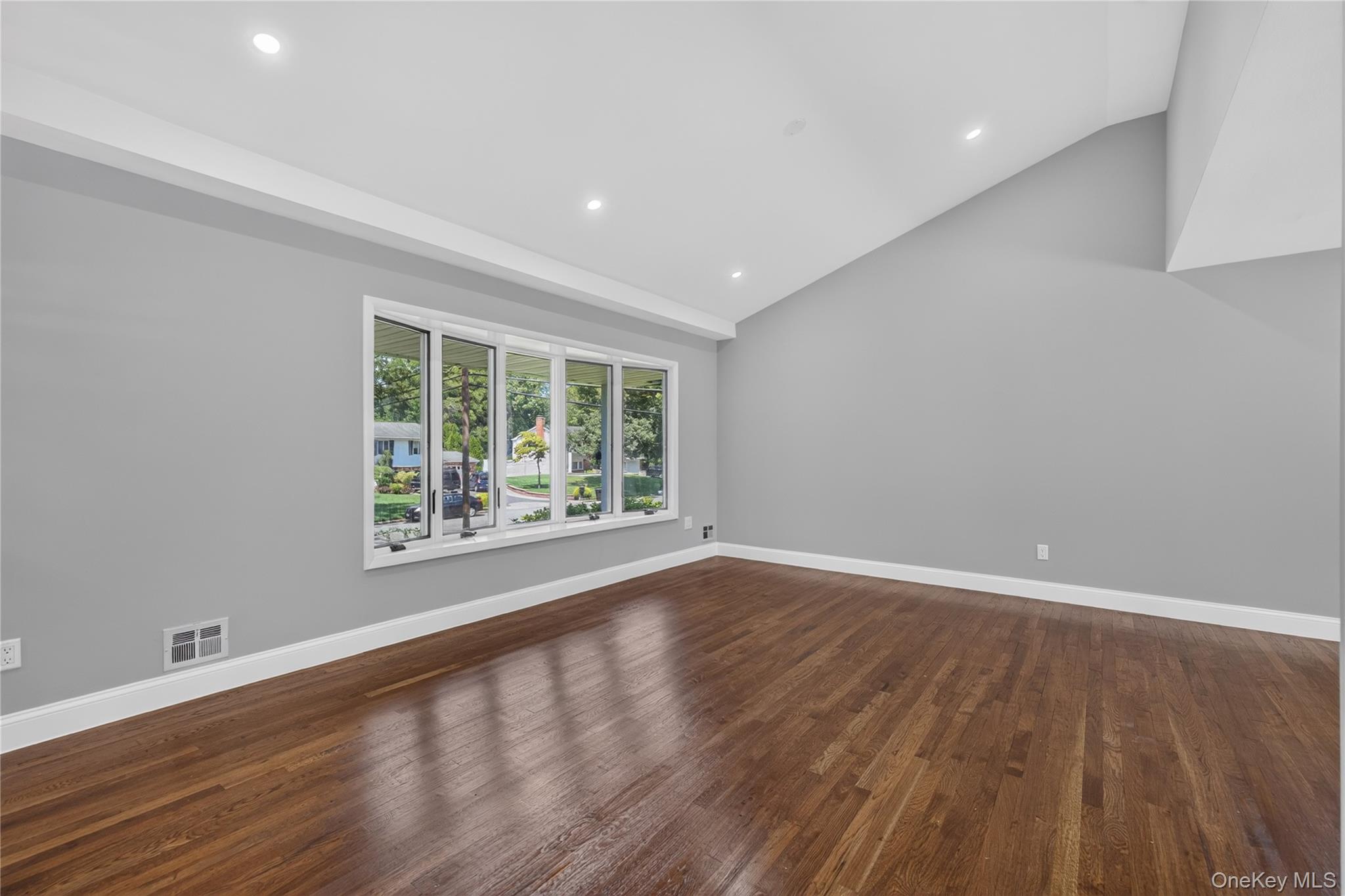 11 Penguin Lane – For Sale photo 6