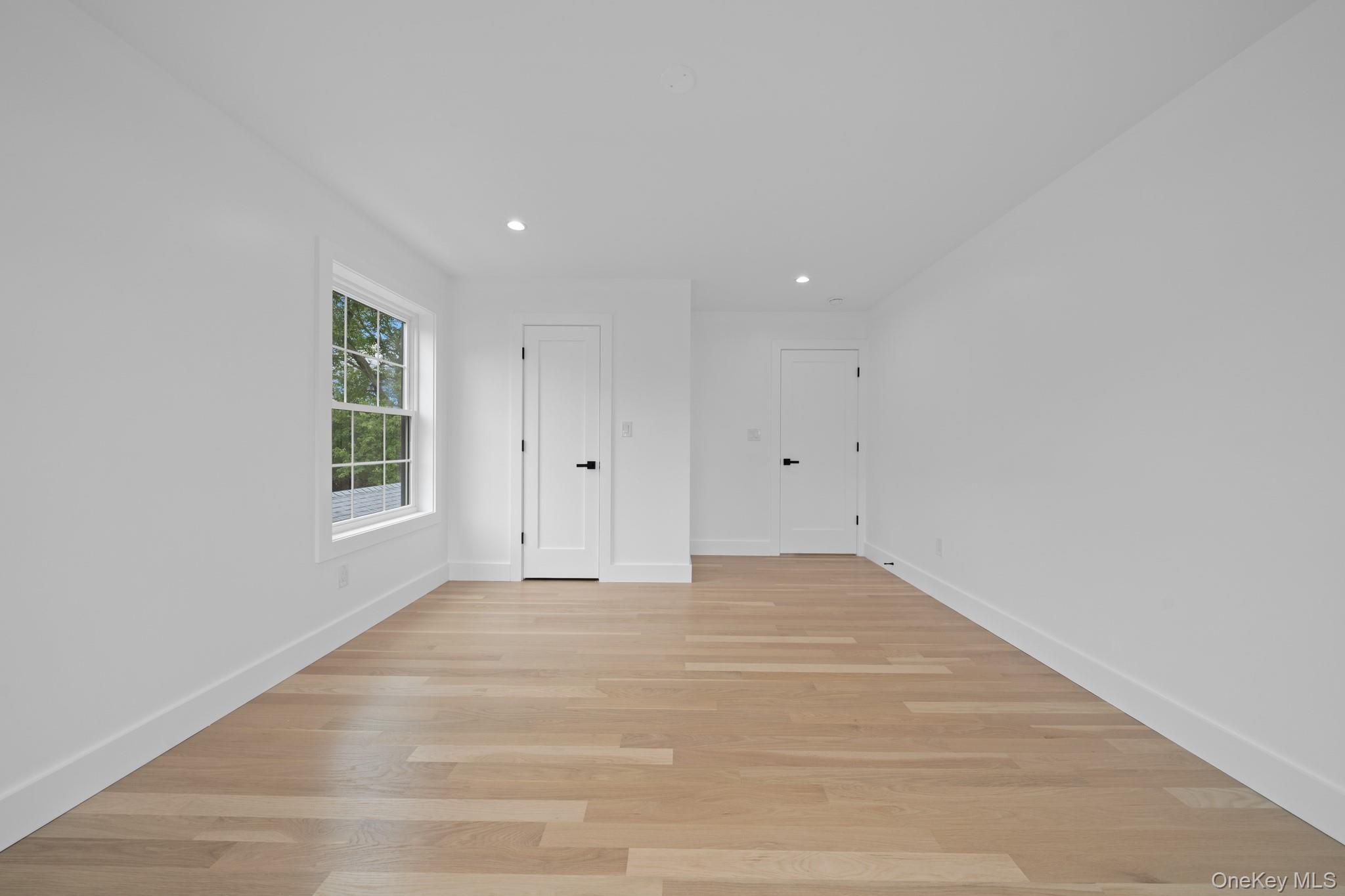 1301 Lakeside Drive – For Sale photo 21