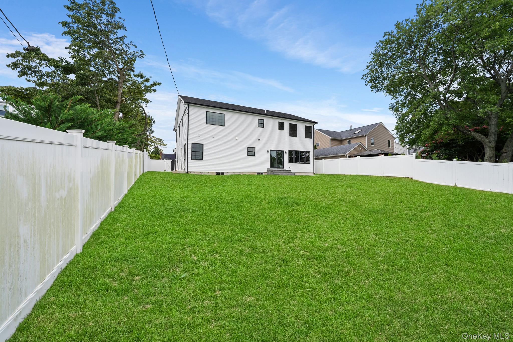 1301 Lakeside Drive – For Sale photo 44
