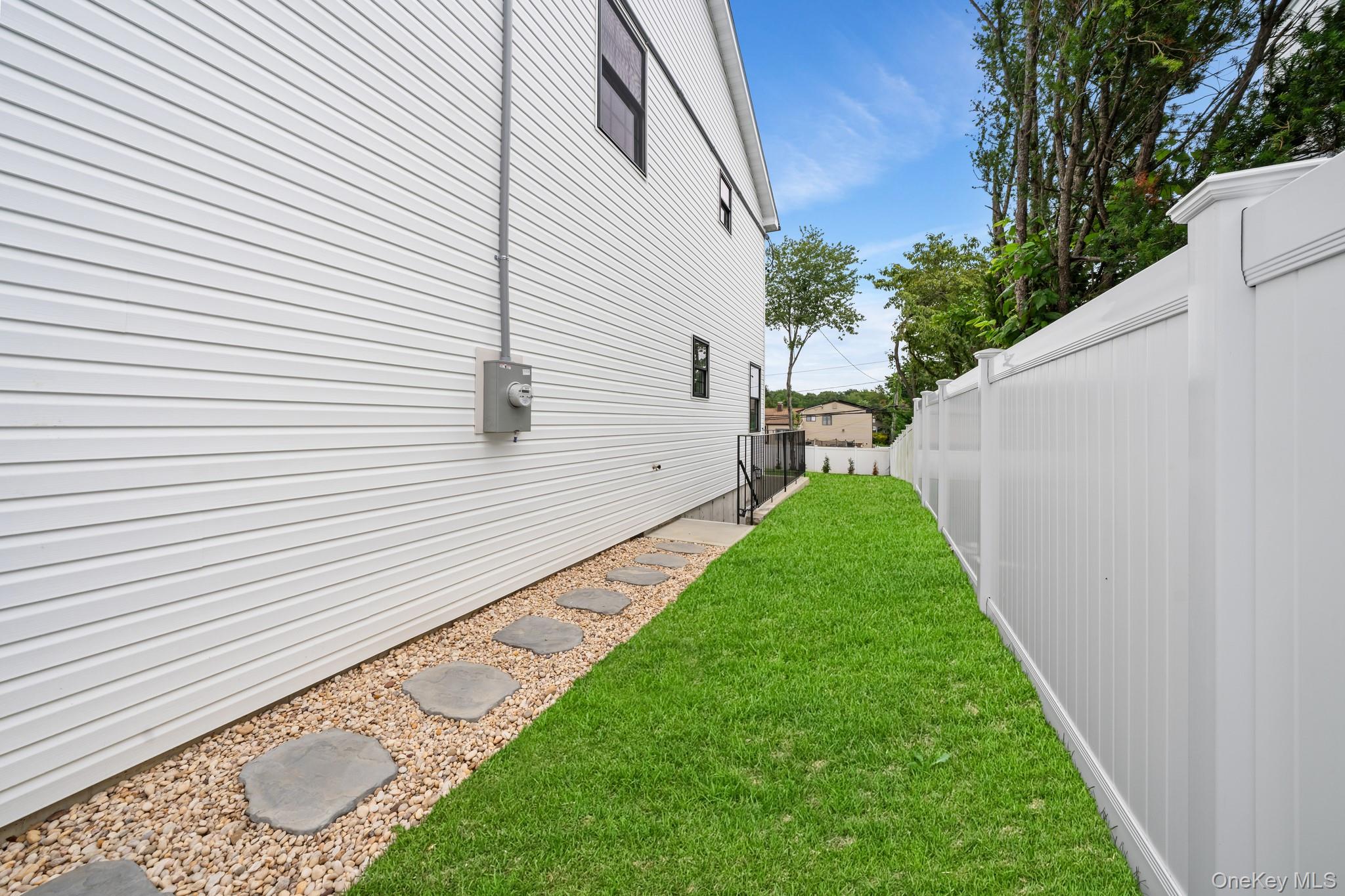 1301 Lakeside Drive – For Sale photo 41