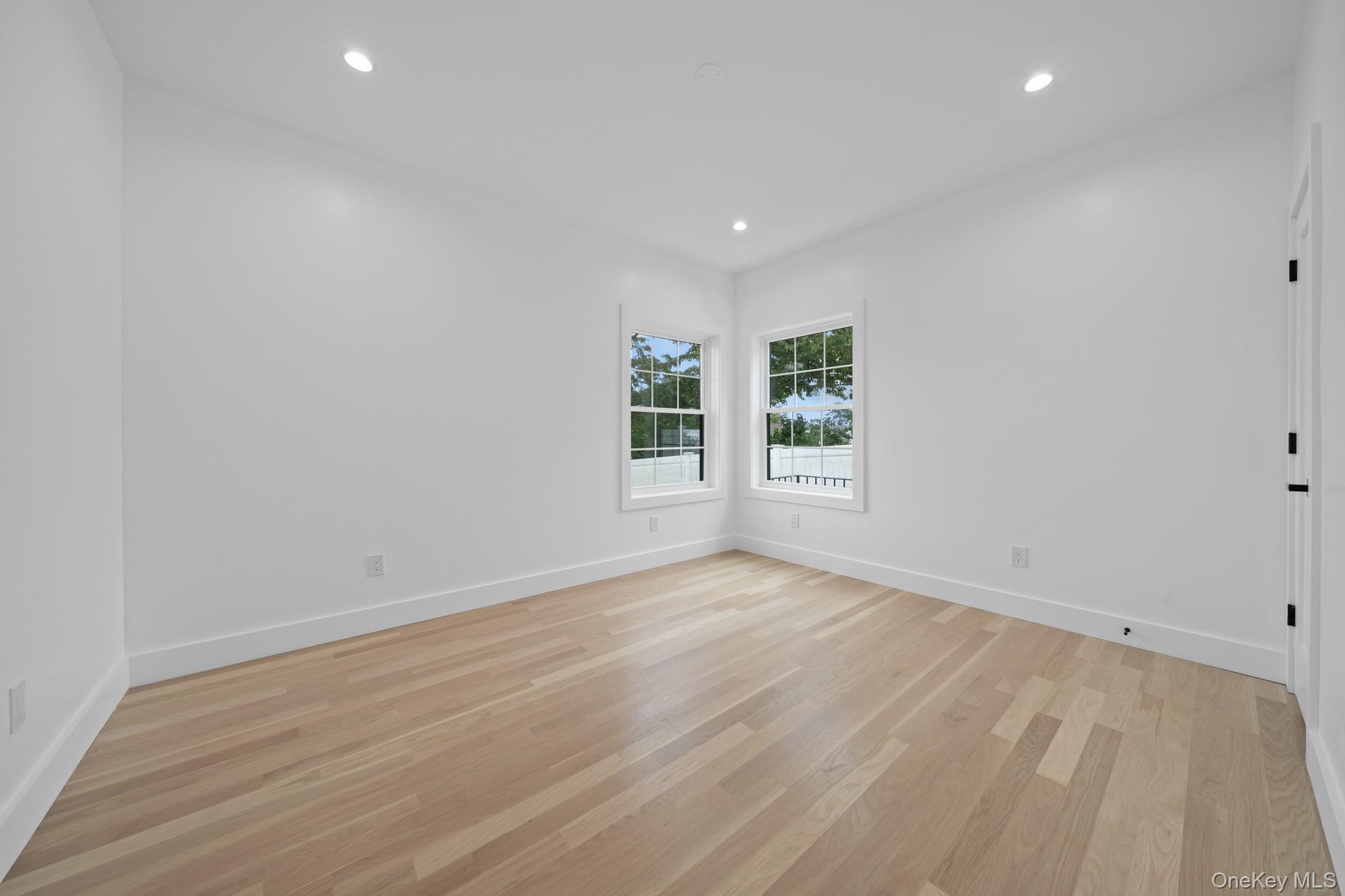 1301 Lakeside Drive – For Sale photo 13