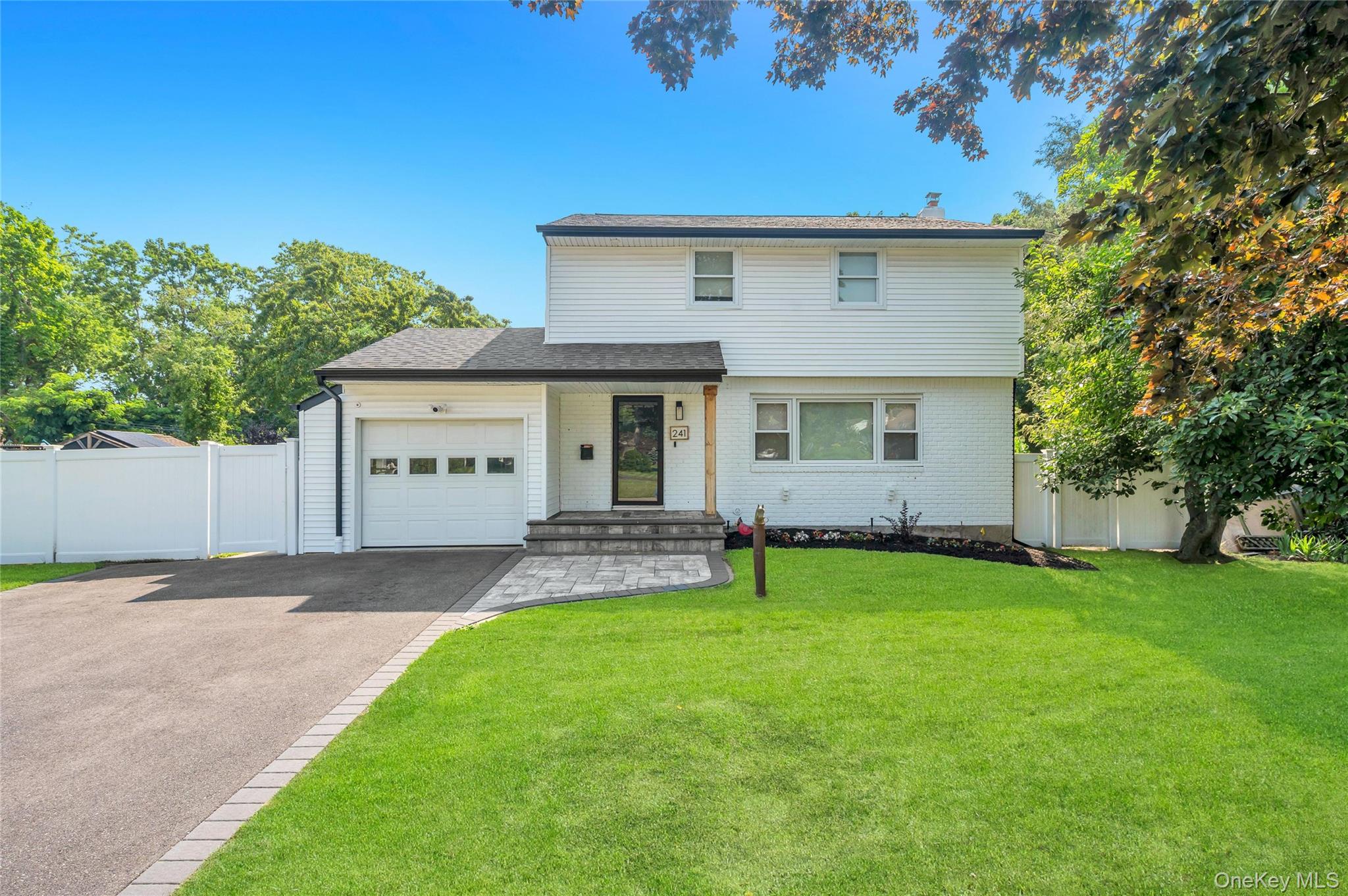 241 Tree Road – For Sale
