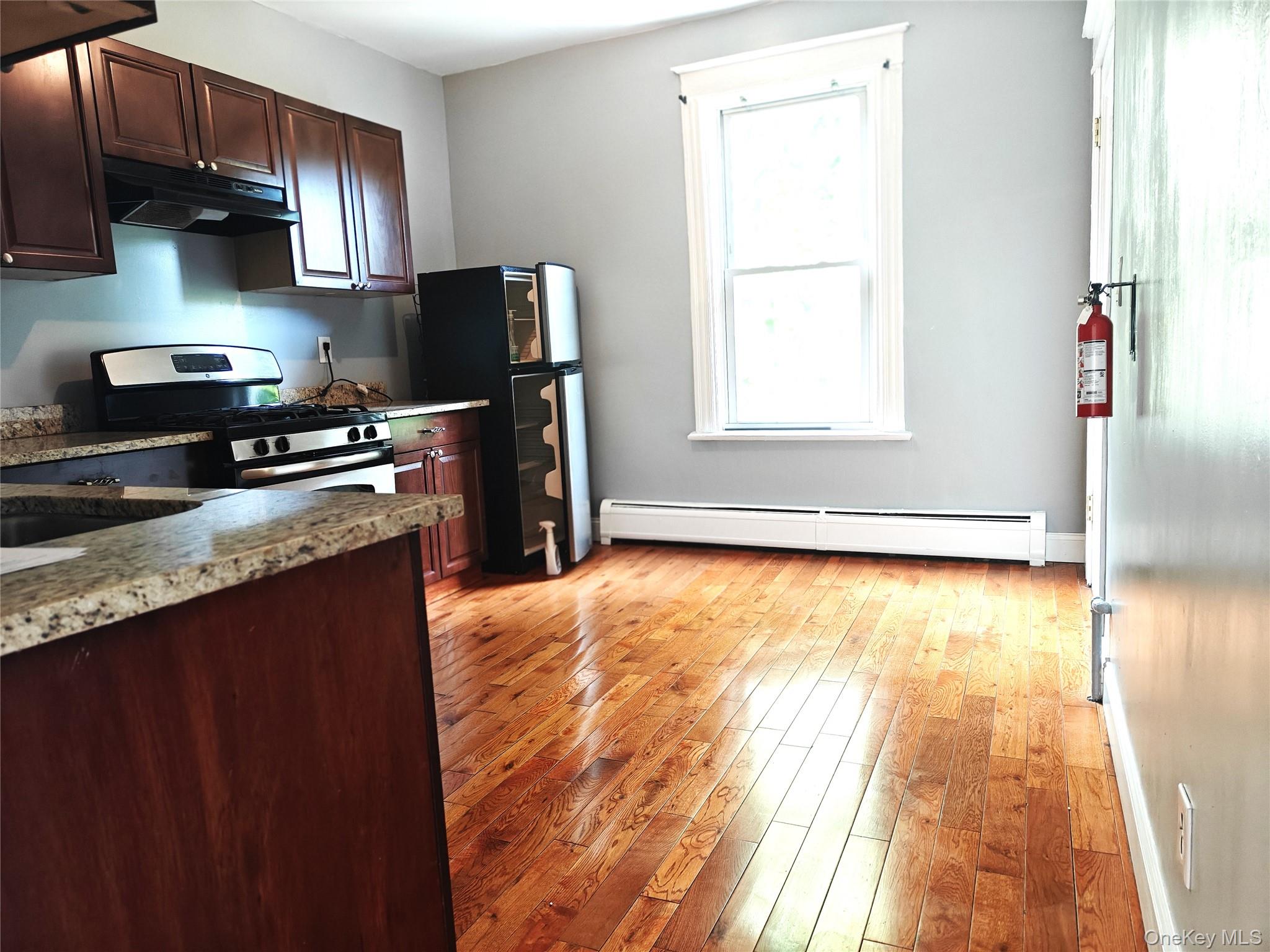 104 Winnikee Avenue, Unit 3