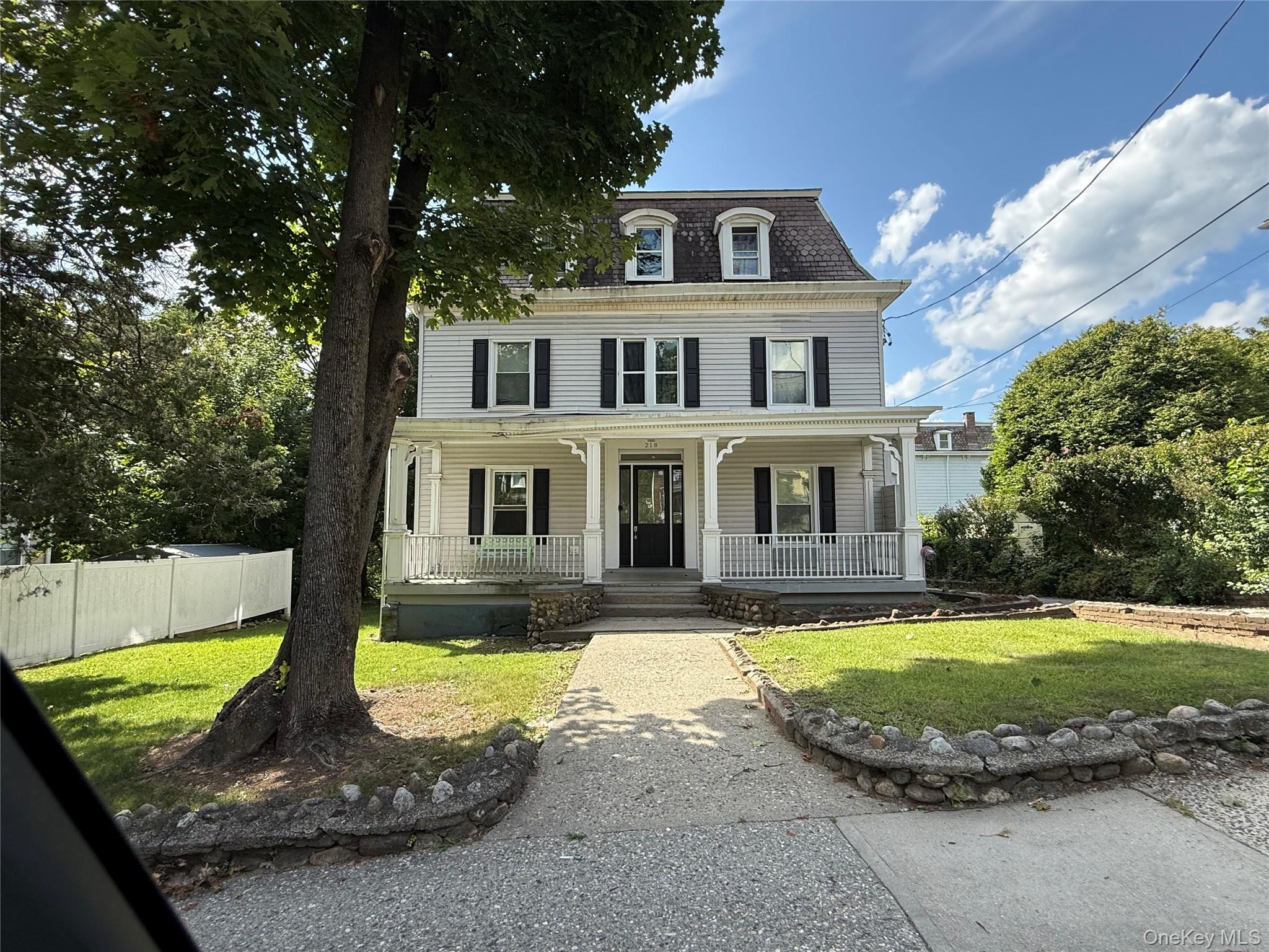 218 N James Street – For Sale photo 2