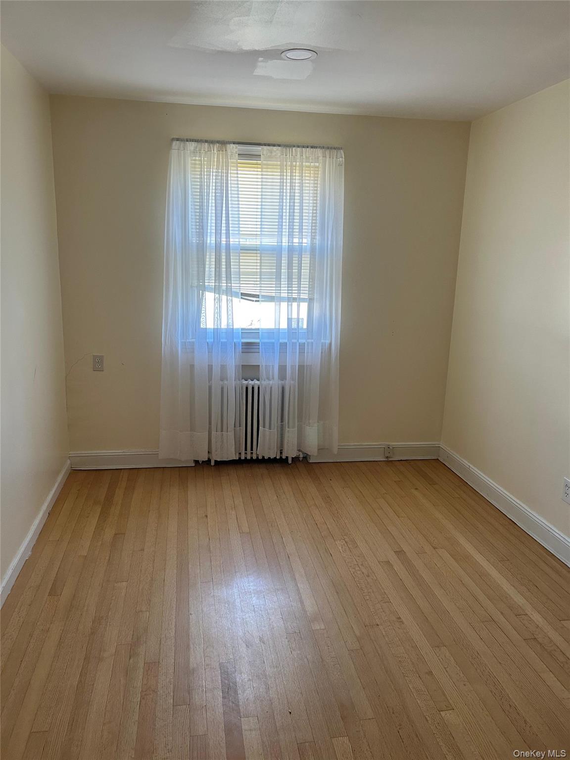 1086 Tulip Avenue – For Rent photo 3