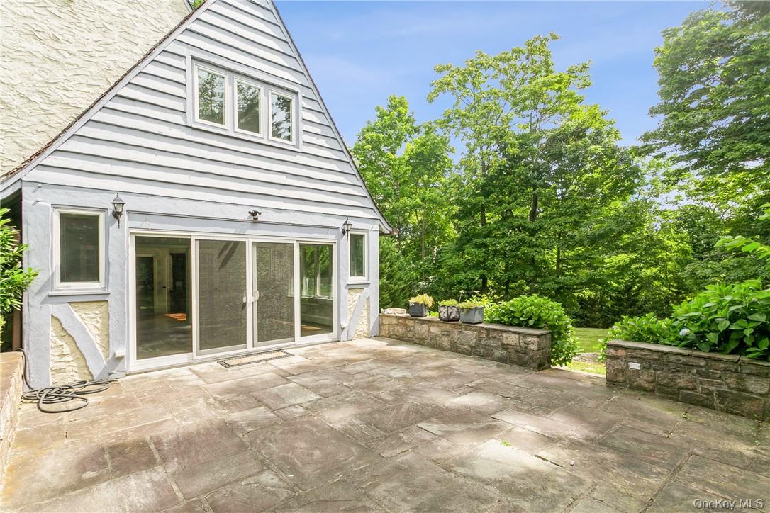 7 Cotswold Way – For Rent photo 32