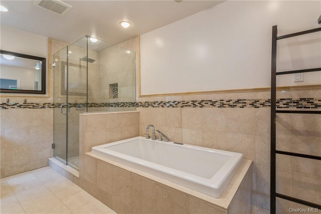 7 Cotswold Way – For Rent photo 24