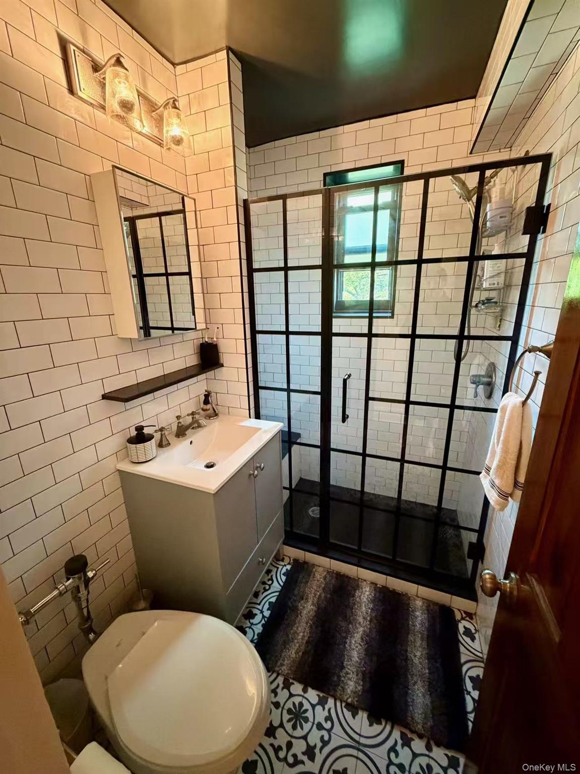 211-05 75th Ave, Unit 3D photo 5