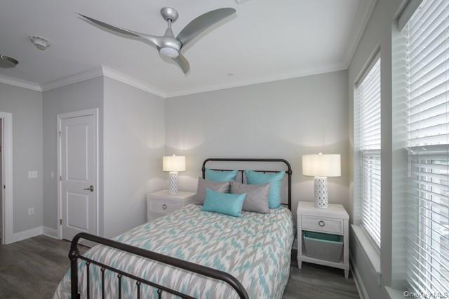 75 E Hoffman Avenue, Unit 2041 photo 7