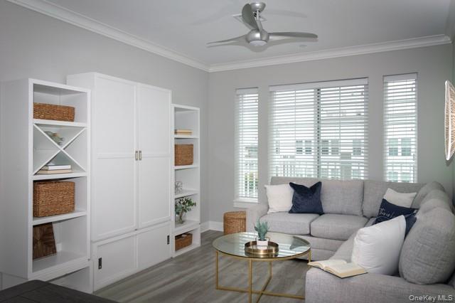 75 E Hoffman Avenue, Unit 2041 photo 5