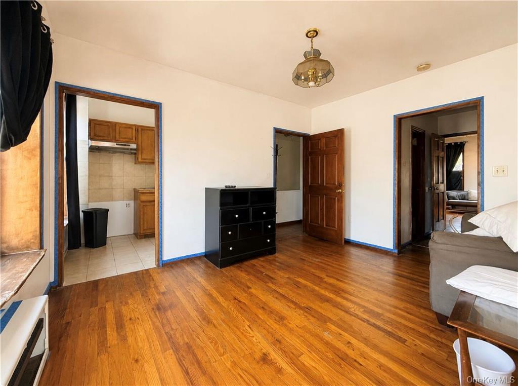 104 Albany Avenue – For Sale photo 6